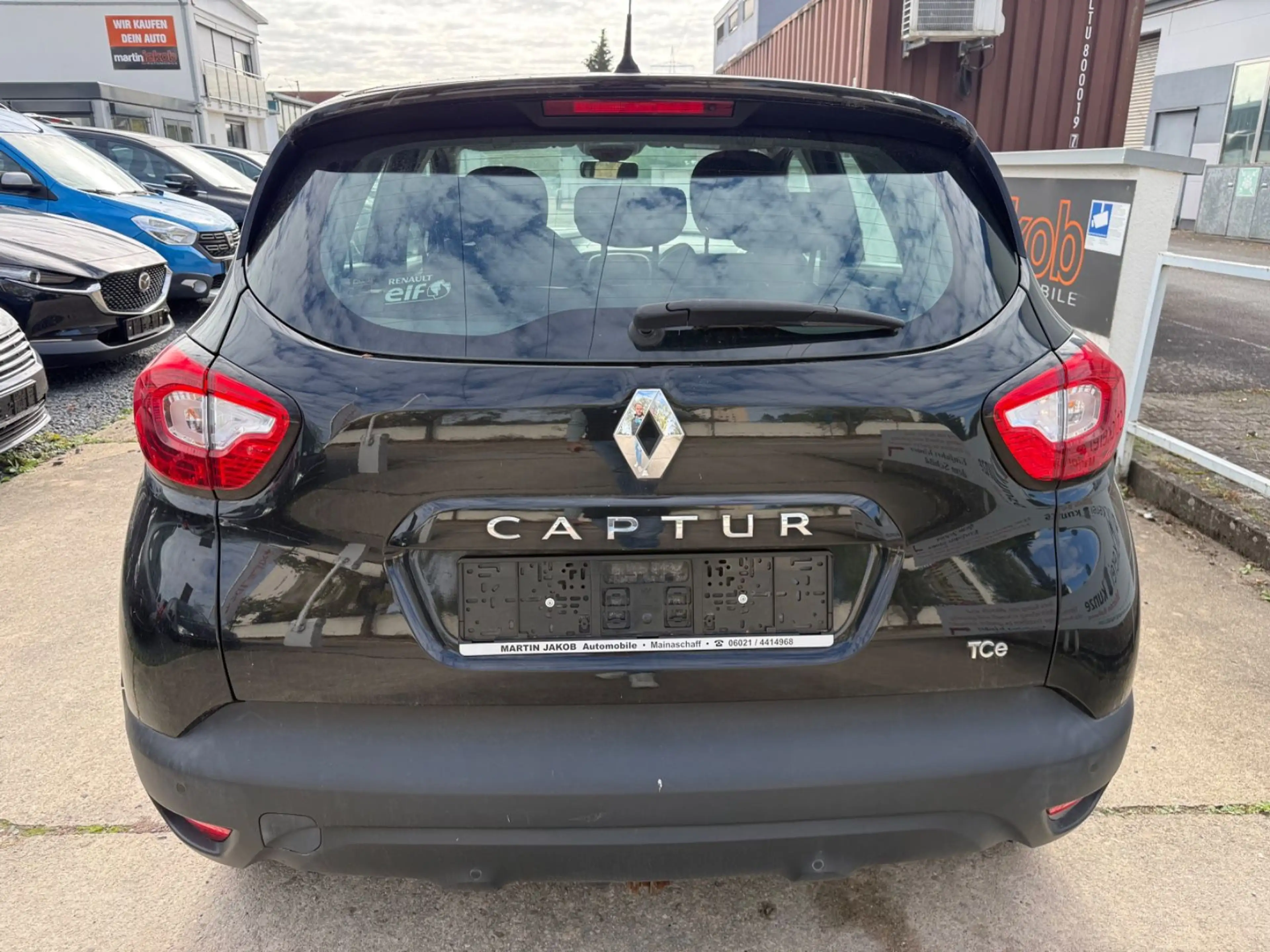 Renault Captur Experience+TEMPOMAT+USB+BC+MFL+ — photo 5