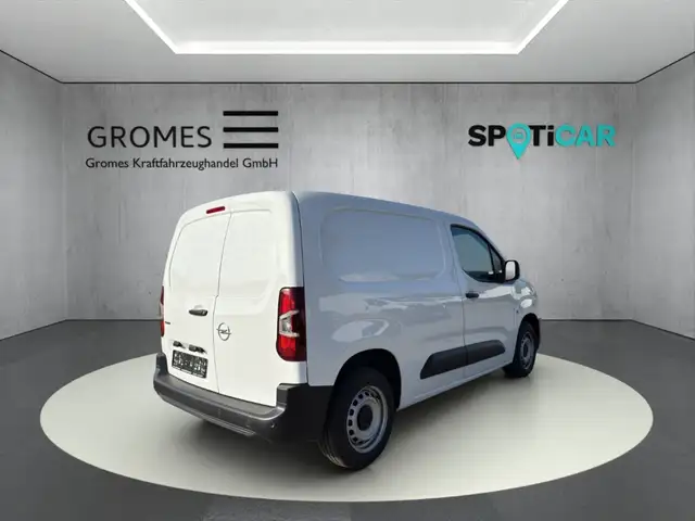 Opel Combo view 3