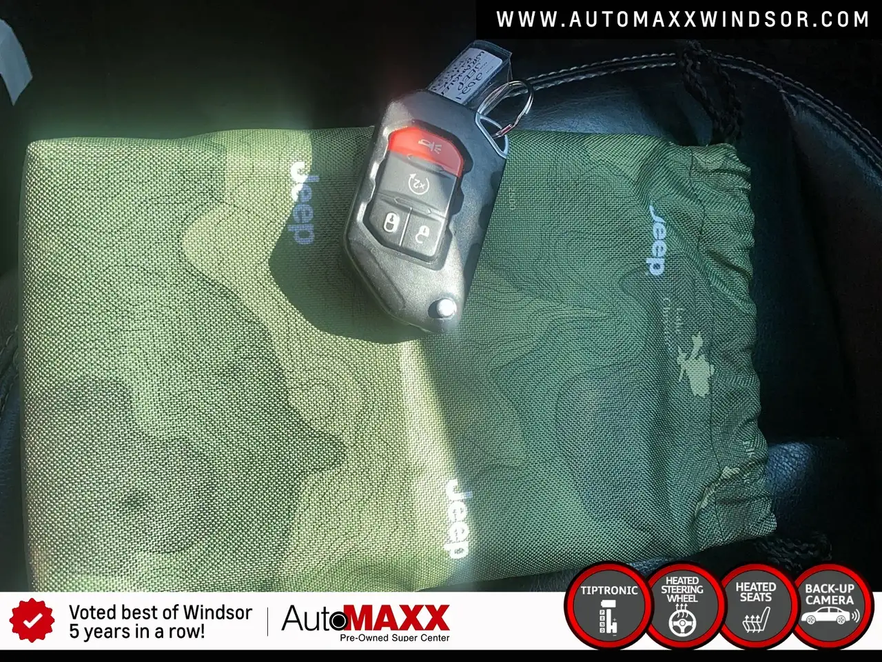 Jeep Wrangler снимка Jeep Wrangler
