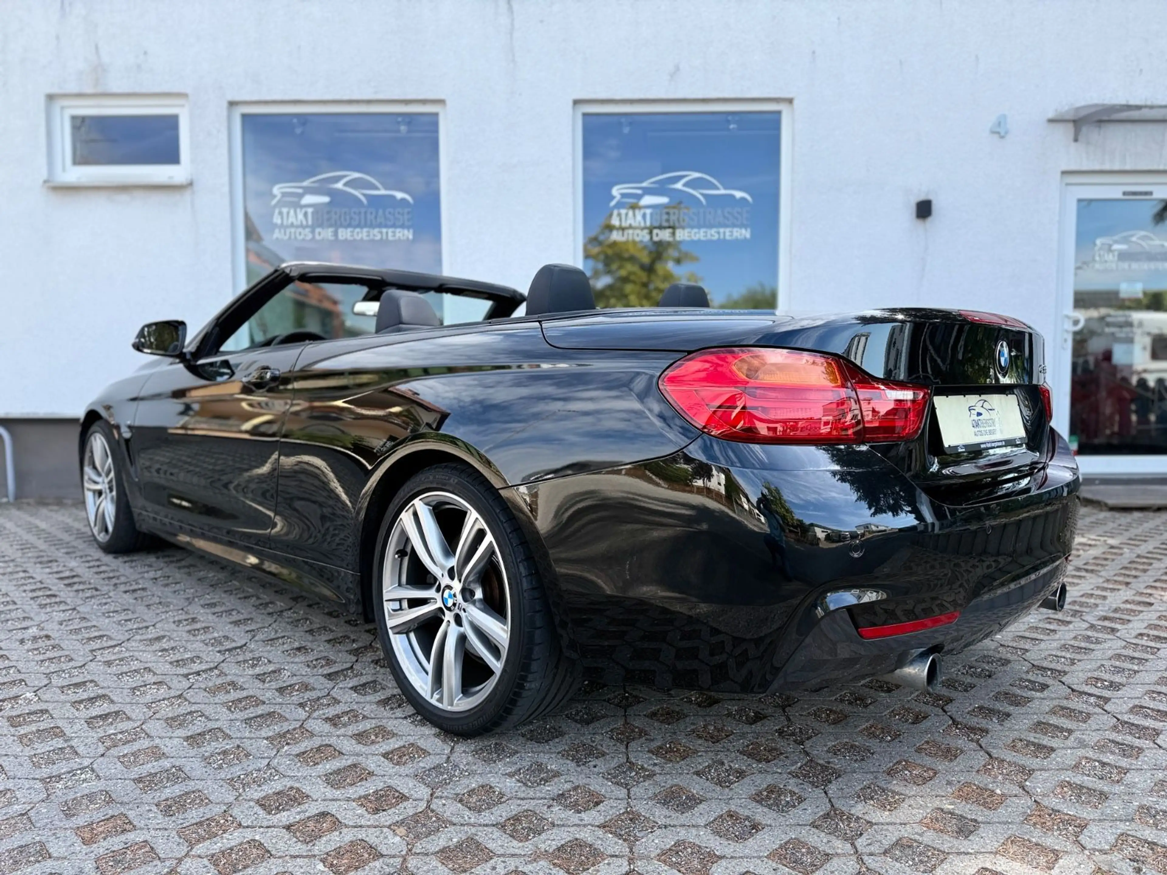 BMW 435 i Cabrio AUT M-Paket NaviProf HiFi AHK 19" — photo 10