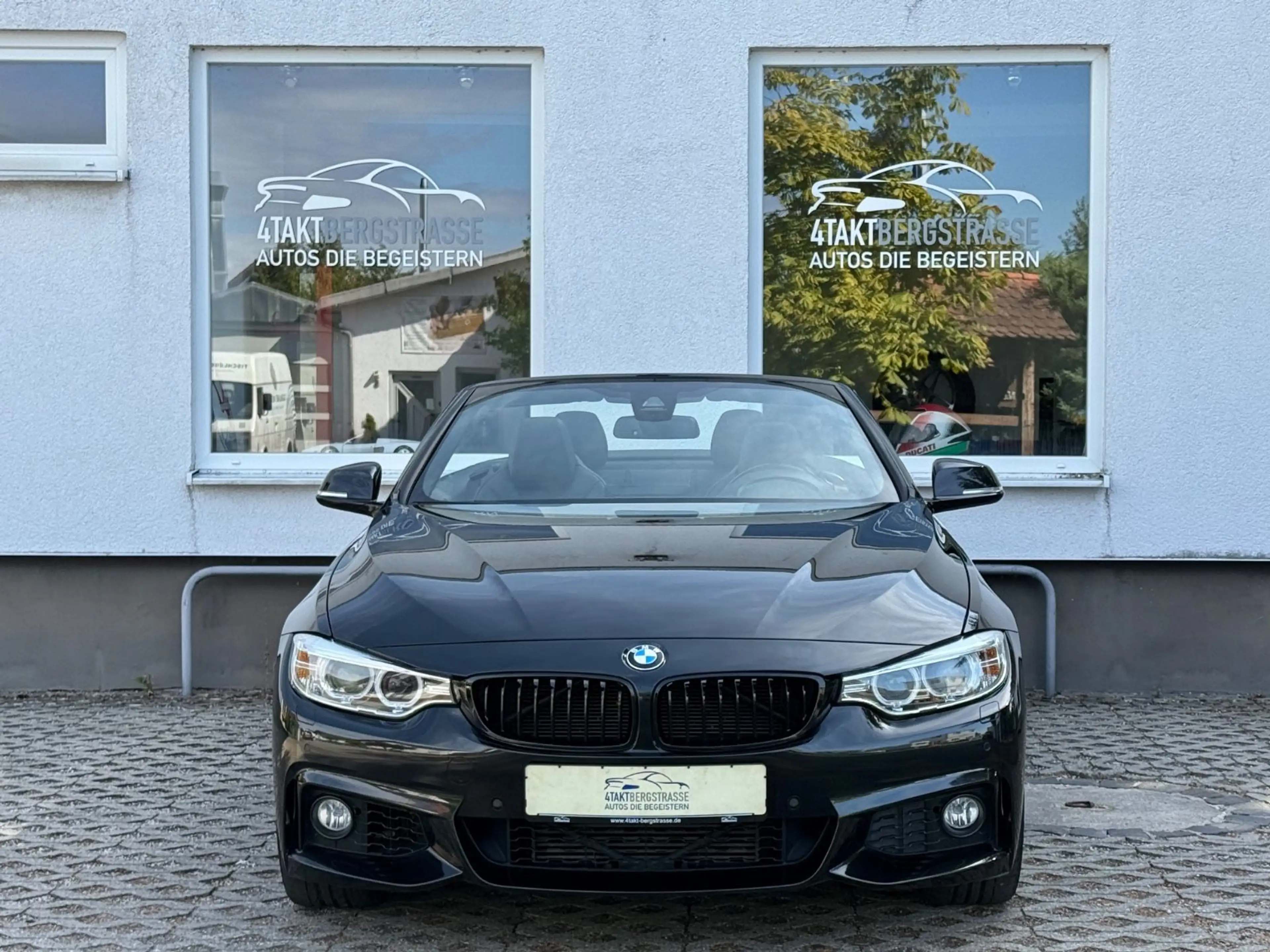 BMW 435 i Cabrio AUT M-Paket NaviProf HiFi AHK 19" — photo 3