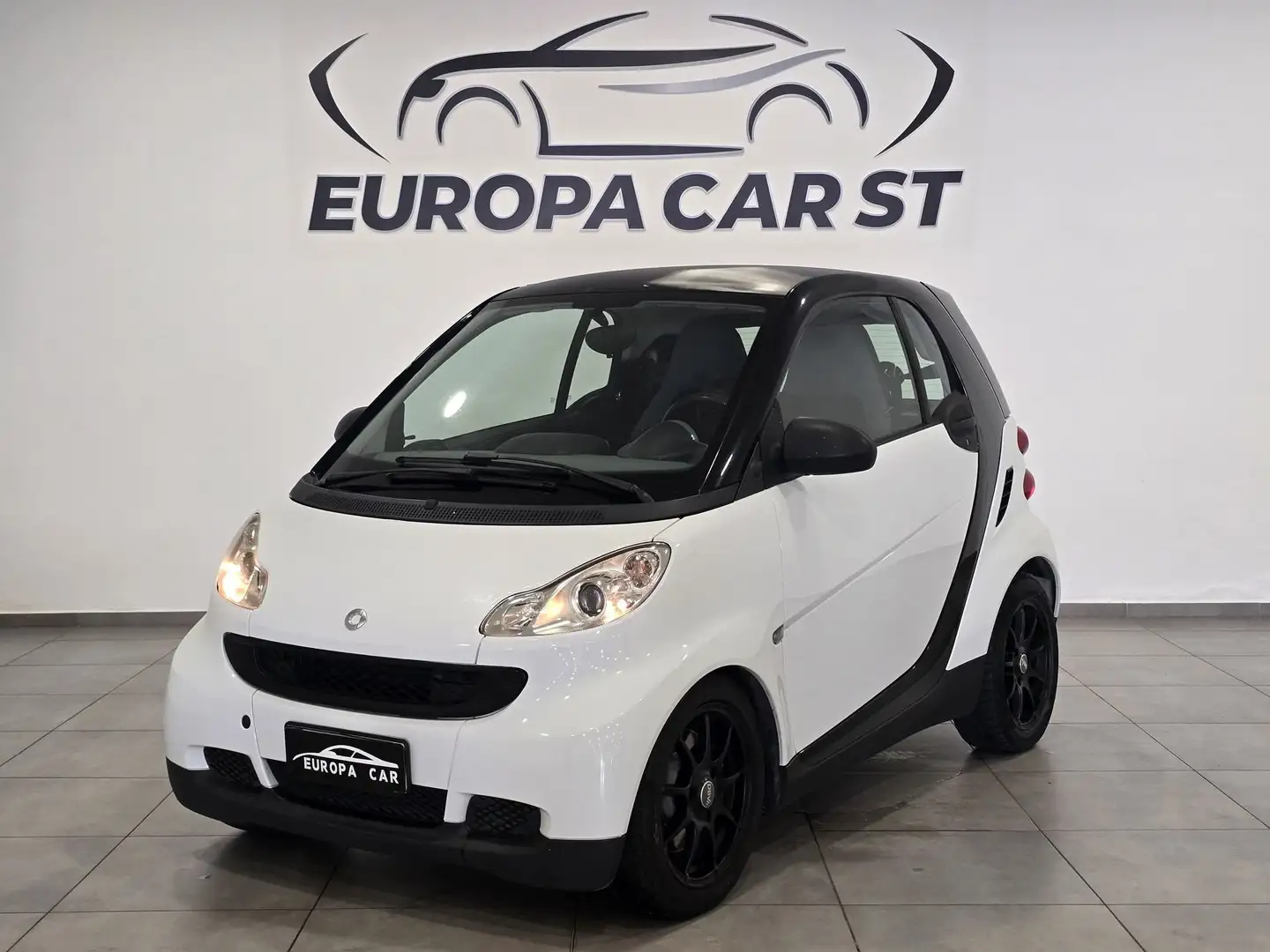 smart forTwo fortwo 1000 52 kW coupé limited one Blanc - 1