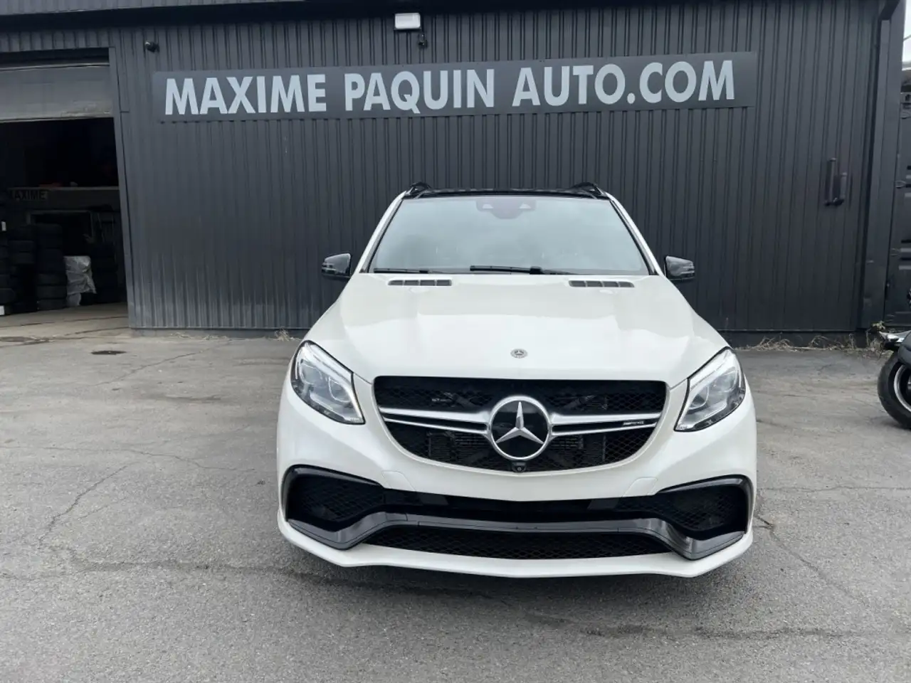 Mercedes-Benz GLE снимка Mercedes-Benz GLE