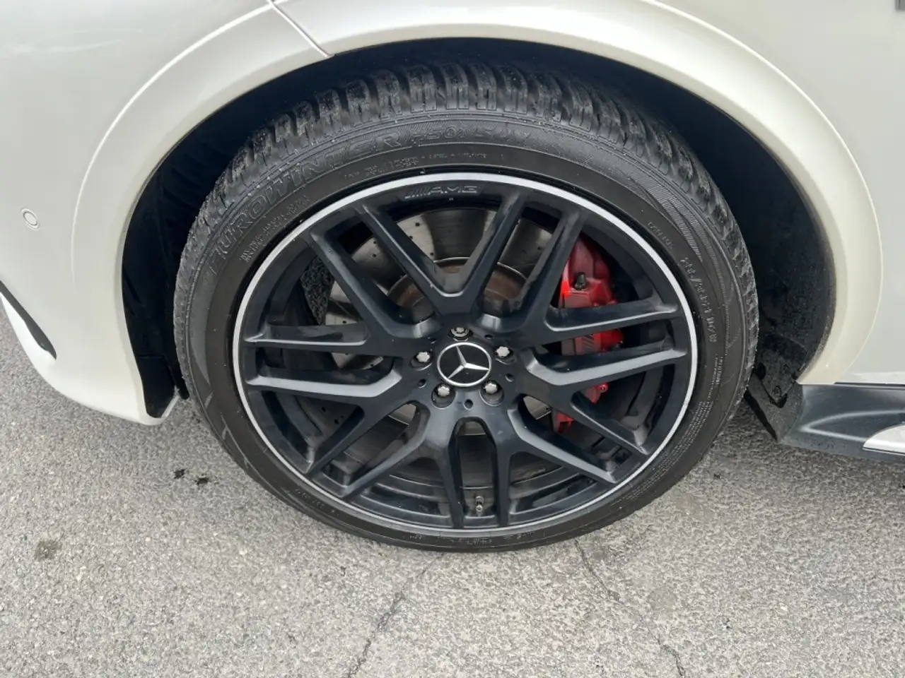 Mercedes-Benz GLE снимка Mercedes-Benz GLE
