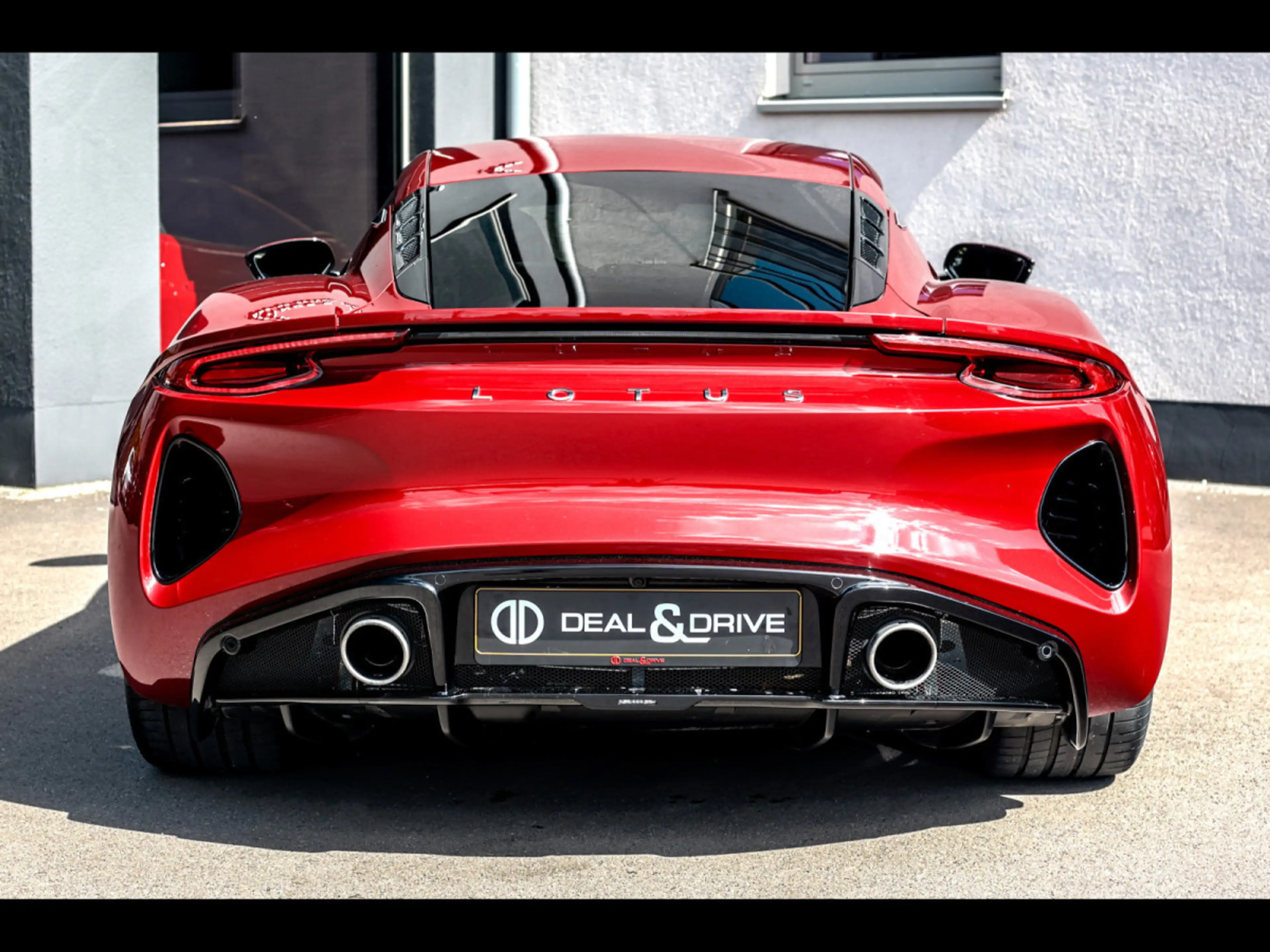 Lotus Emira COUPE 3.5 V6 FIRST EDITION DCT°MAGMA RED°KEF°KAM — photo 4