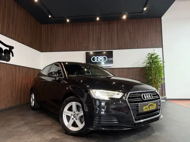Audi A3 view 3