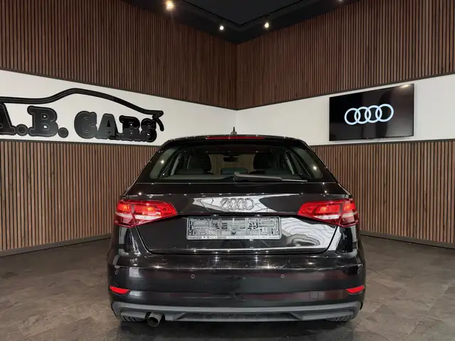 Audi A3 view 5
