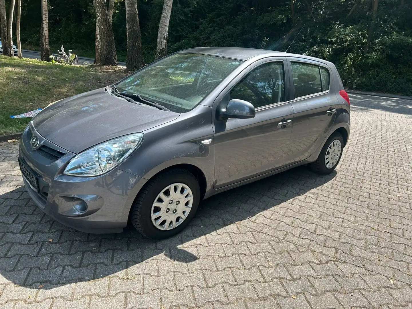 Hyundai i20 Classic*TOP*NEU TÜV*GEWAHR * Grijs - 2