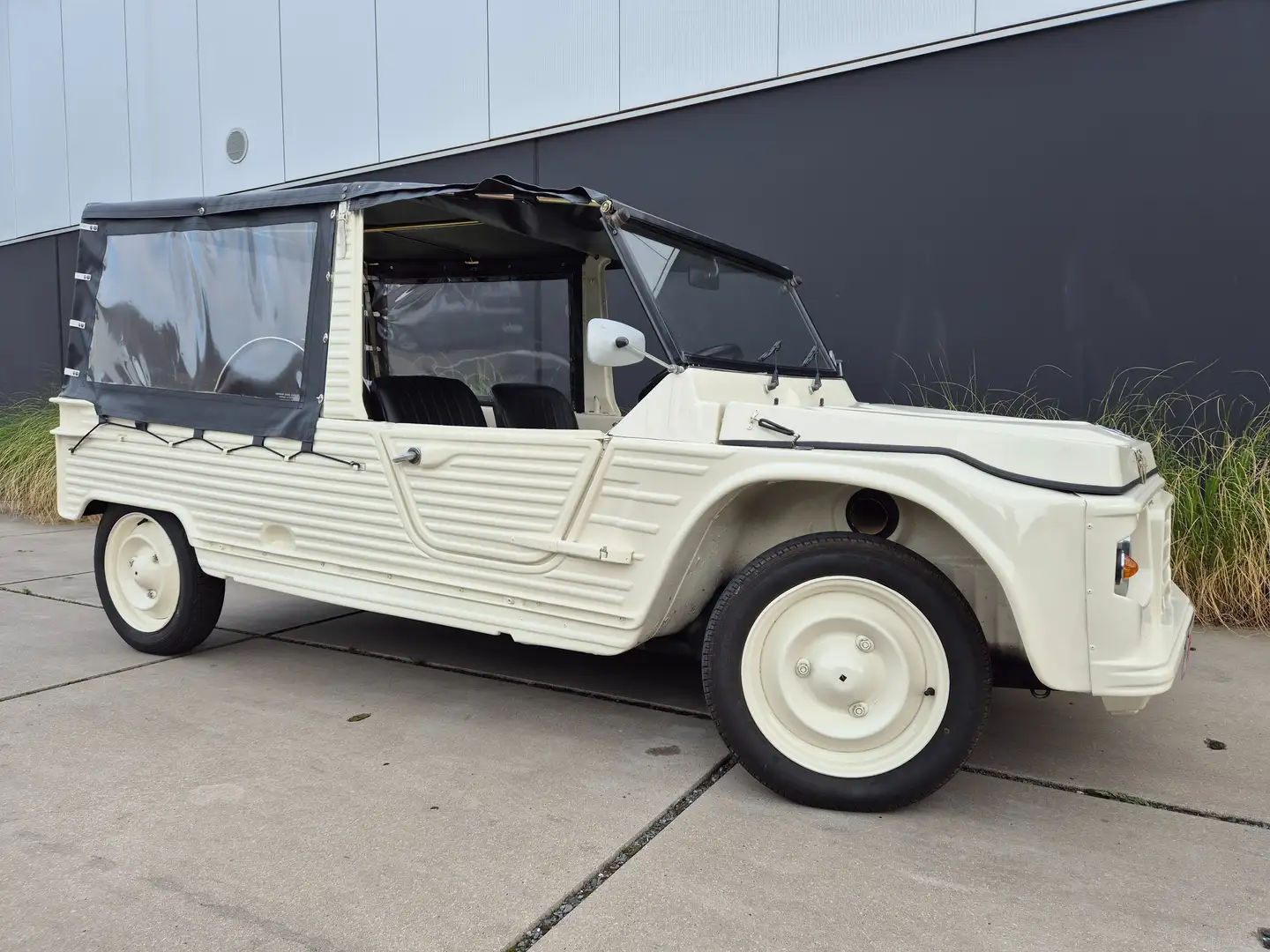 Citroen Méhari 602cc Bílá - 1