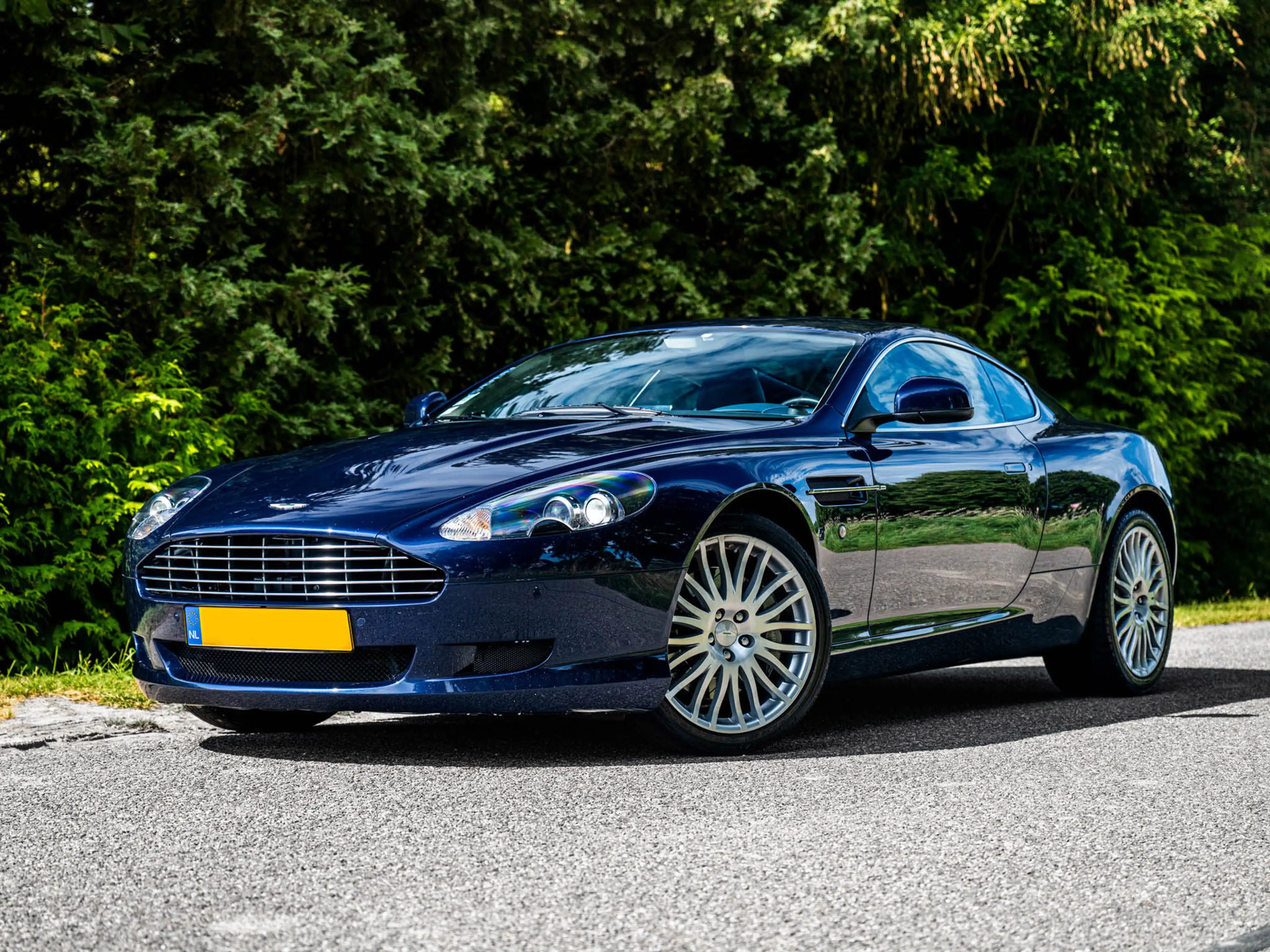 Aston Martin DB9 5.9 V12 Touchtronic | Dealer Oh | Mariana Blue
