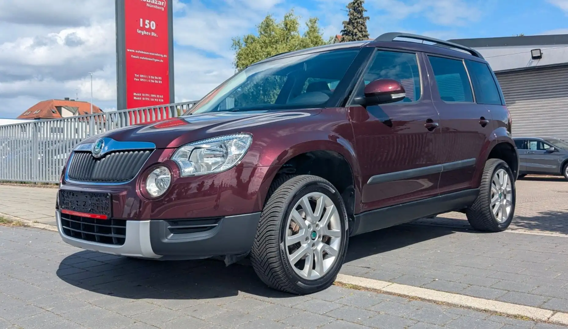 Skoda Yeti Ambition Plus Edi. aus 1.Hand / 43`Tkm Rojo - 1