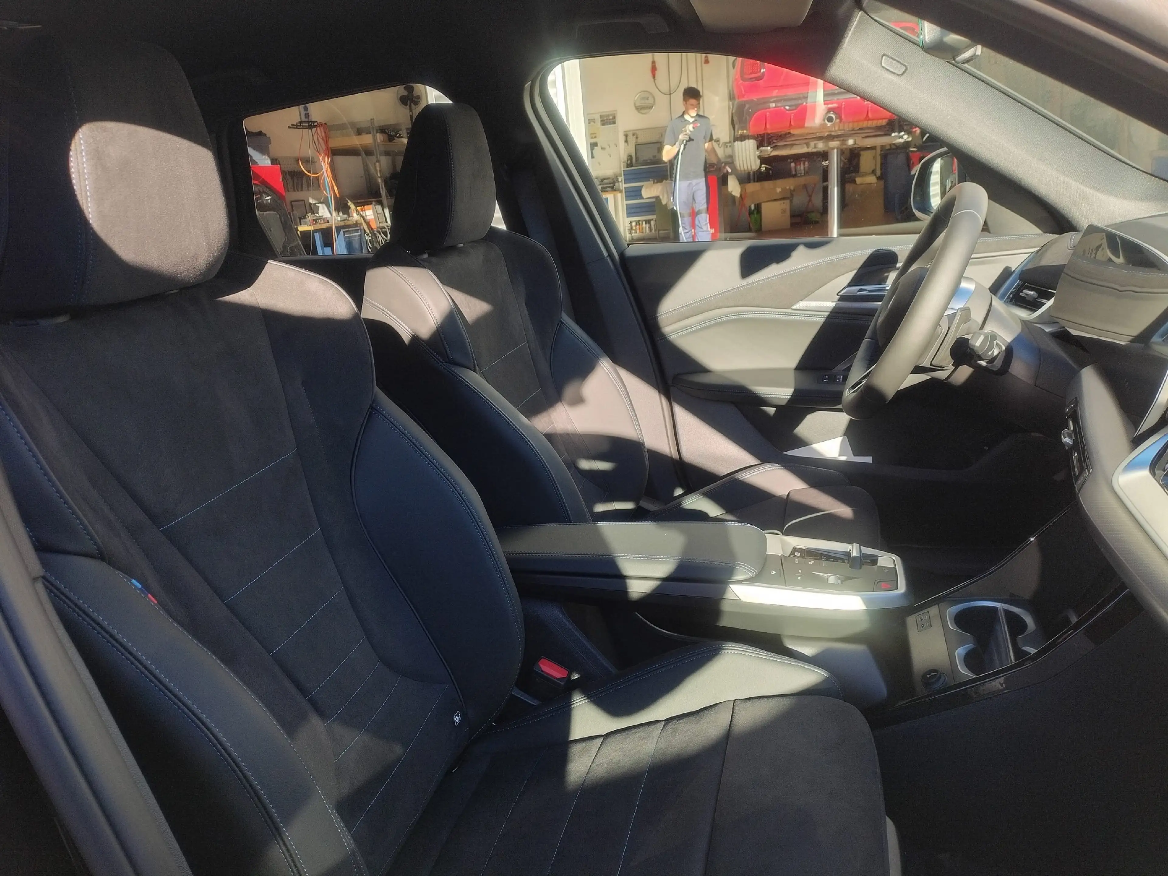 BMW X1 xDrive25e M Sportpaket DAB LED Komfortzg. — photo 9