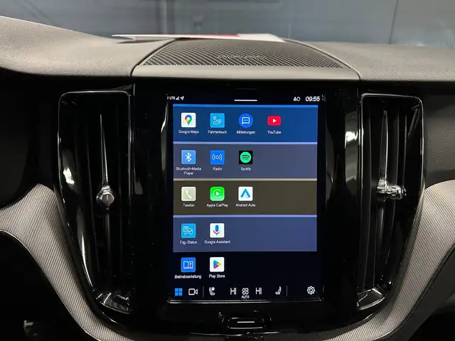 Volvo XC60 view 22