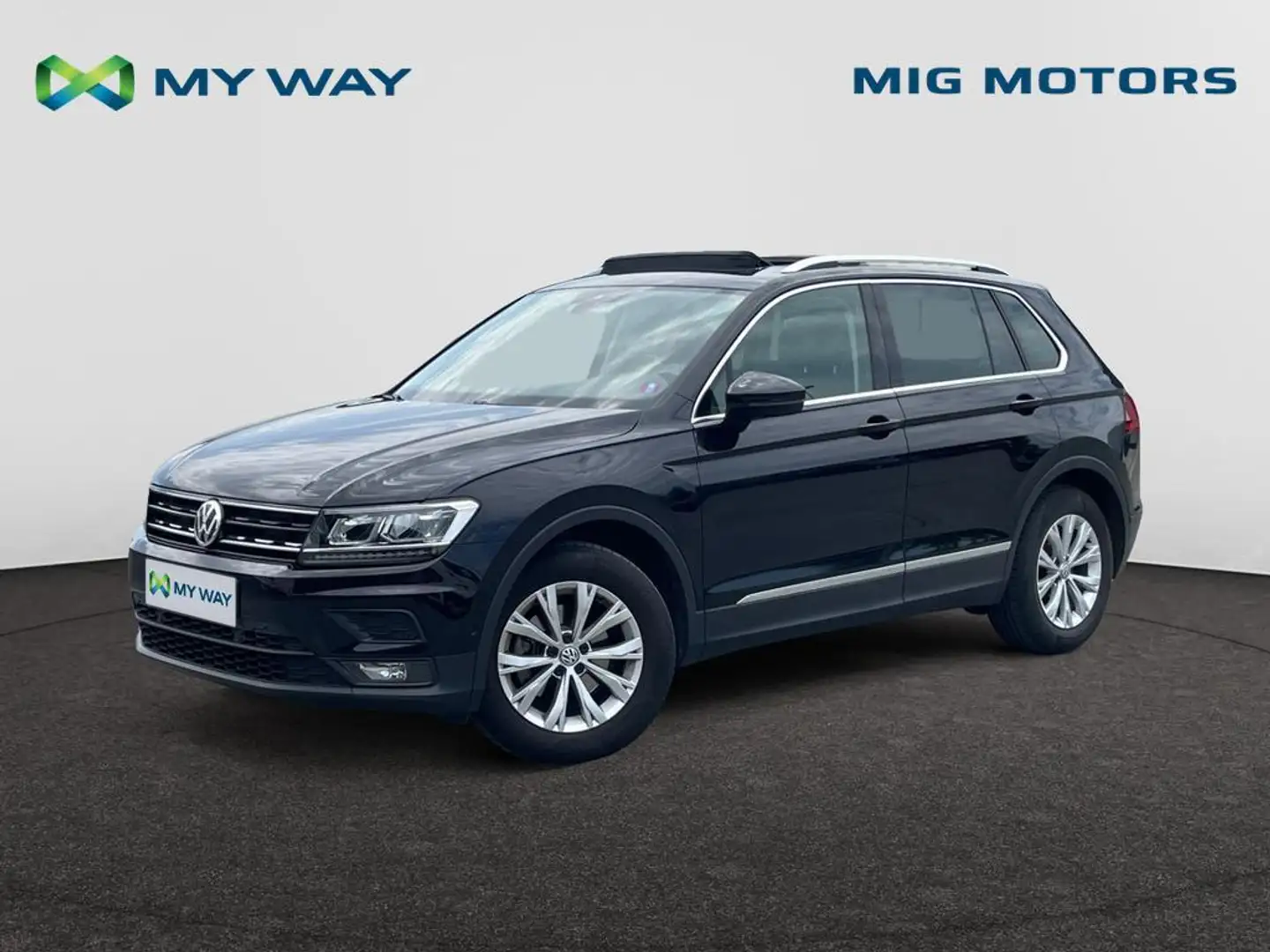 Volkswagen Tiguan 1.5 TSI Comfortline /// Panoramisch schuifdak ///  Zwart - 1