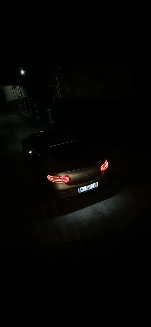 Mercedes-Benz C 180 Coupe Aut. AMG LINE *panorama* *burmester* - 2