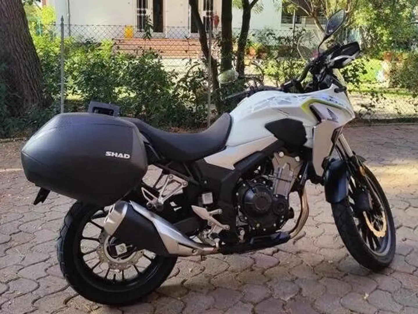 Honda CB 500 Weiß - 1