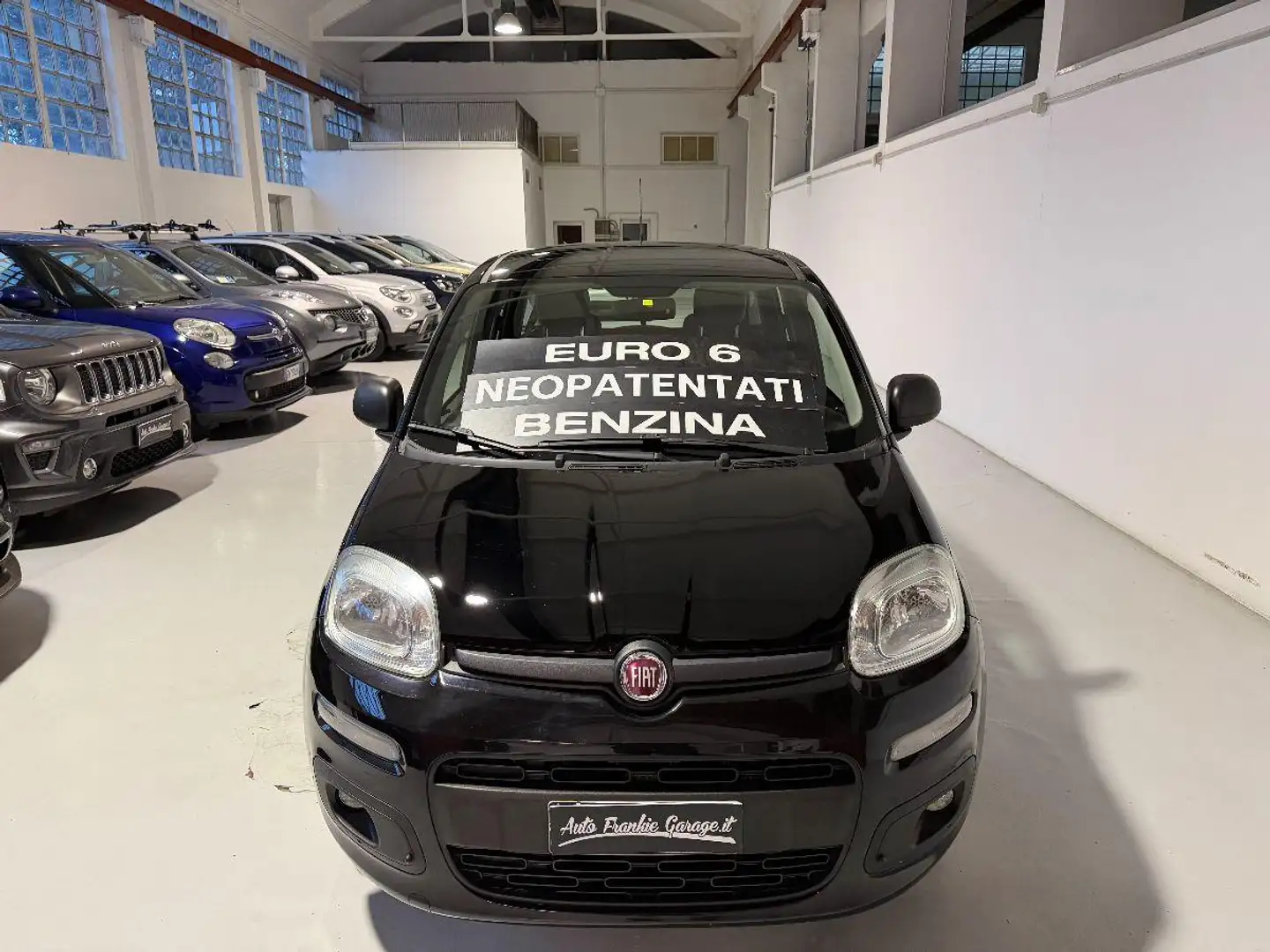 Fiat Panda 1.2 Lounge Nero - 2
