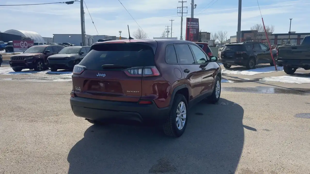 Jeep Cherokee снимка Jeep Cherokee
