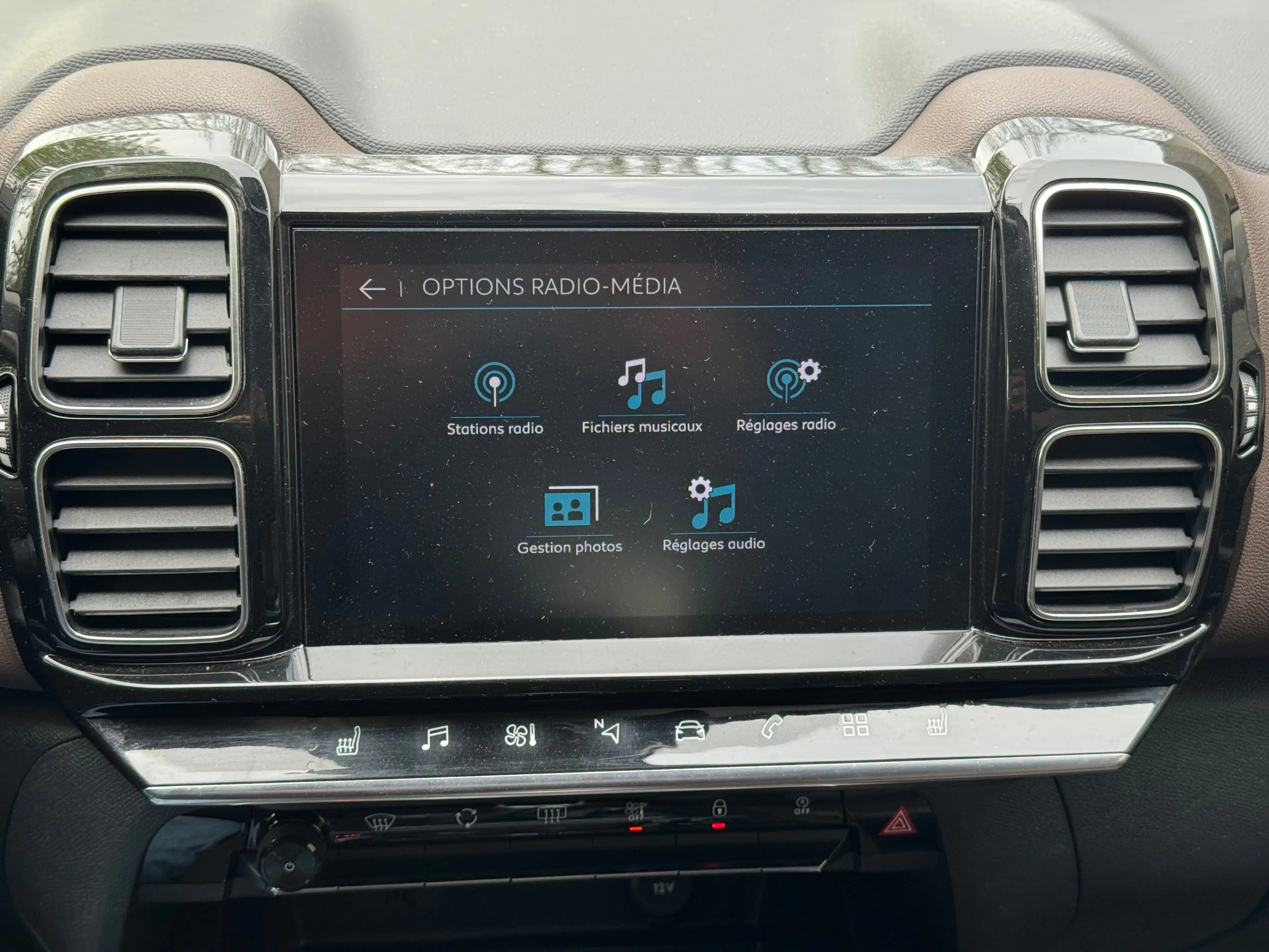 Citroen C5 Aircross Business Lounge // CAMERA // FULL CARNET // CARPLAY// CUIR — photo 11