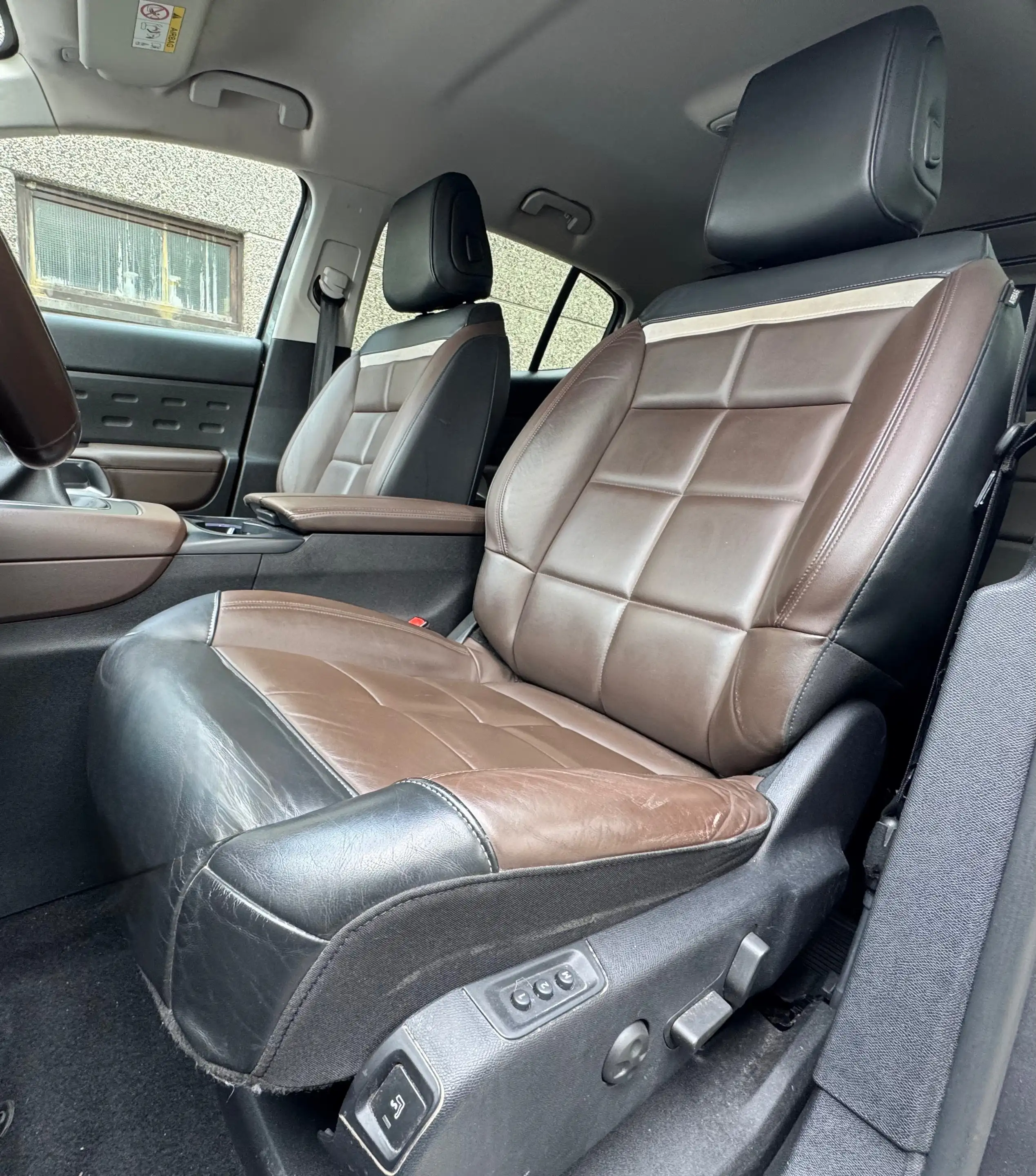 Citroen C5 Aircross Business Lounge // CAMERA // FULL CARNET // CARPLAY// CUIR — photo 8
