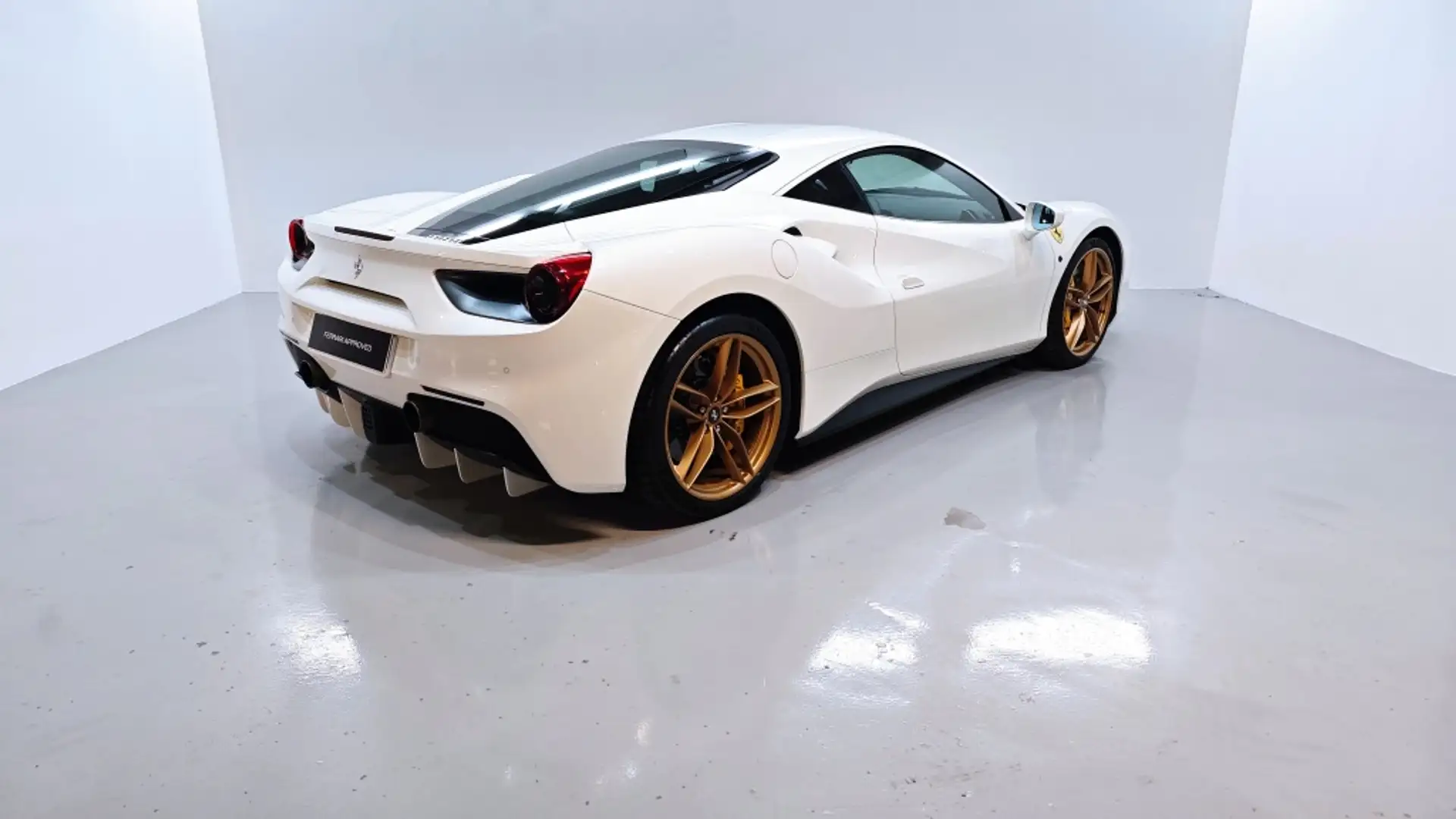 Ferrari 488 GTB Blanco - 2