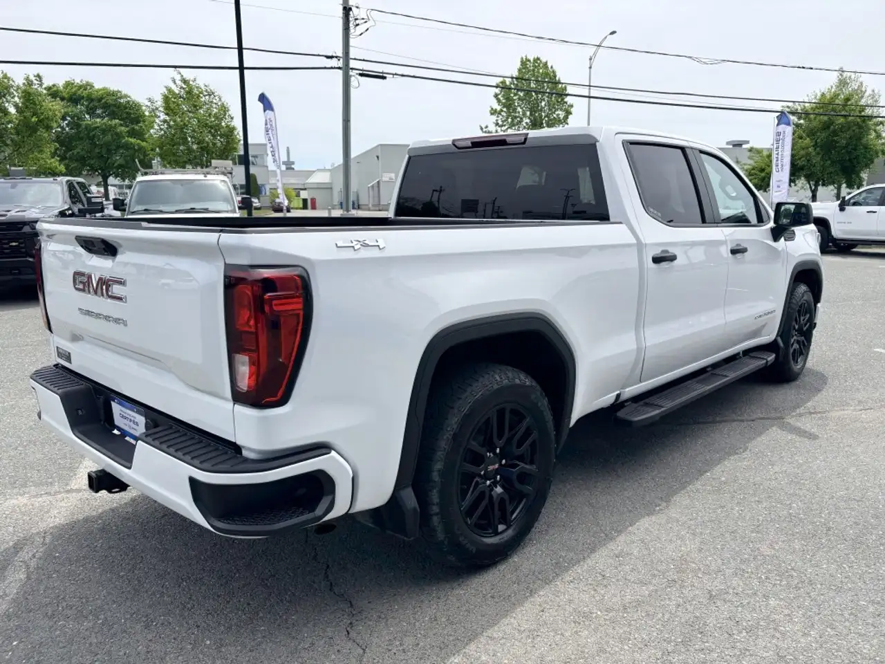 GMC Sierra 1500 photo GMC Sierra 1500