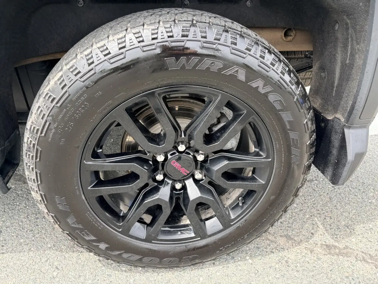 GMC Sierra 1500 photo GMC Sierra 1500