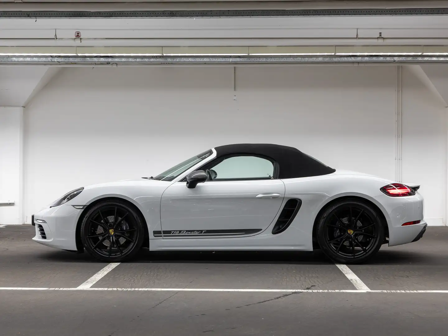 Porsche 718 Boxster T Blanc - 2