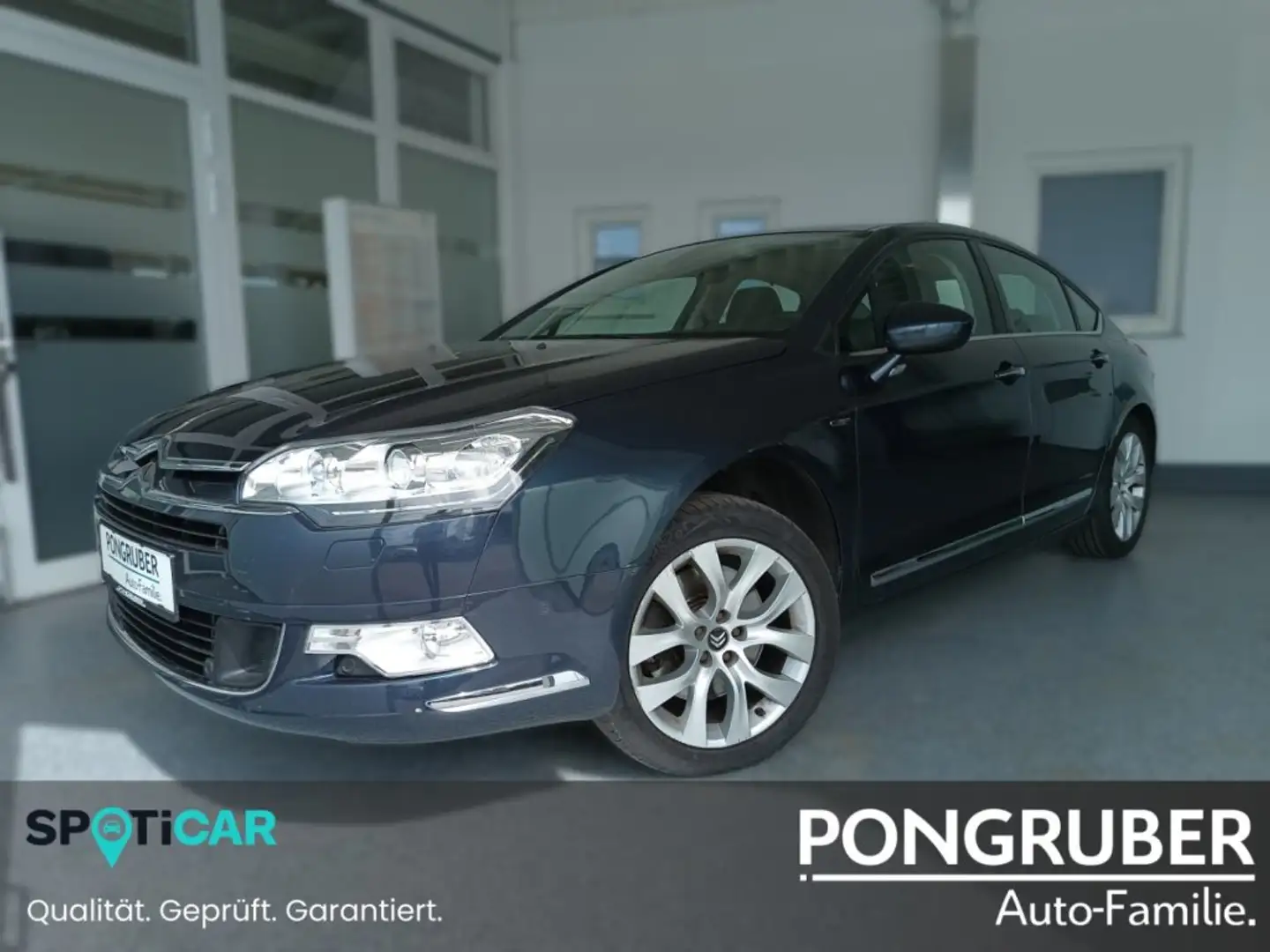 Citroen C5 Limousine 2,2 HDI 200 Exclusive Aut. Blau - 1