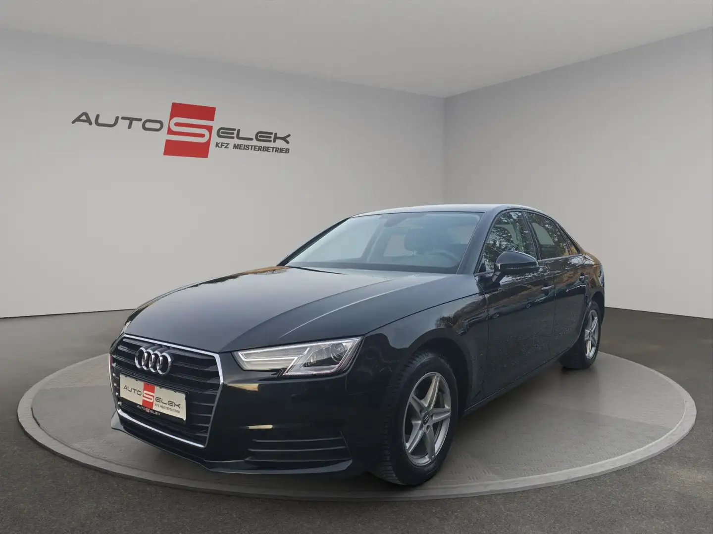 Audi A4 Lim. basis/Bi-Xenon/Navi/SHZ/PDC Schwarz - 1