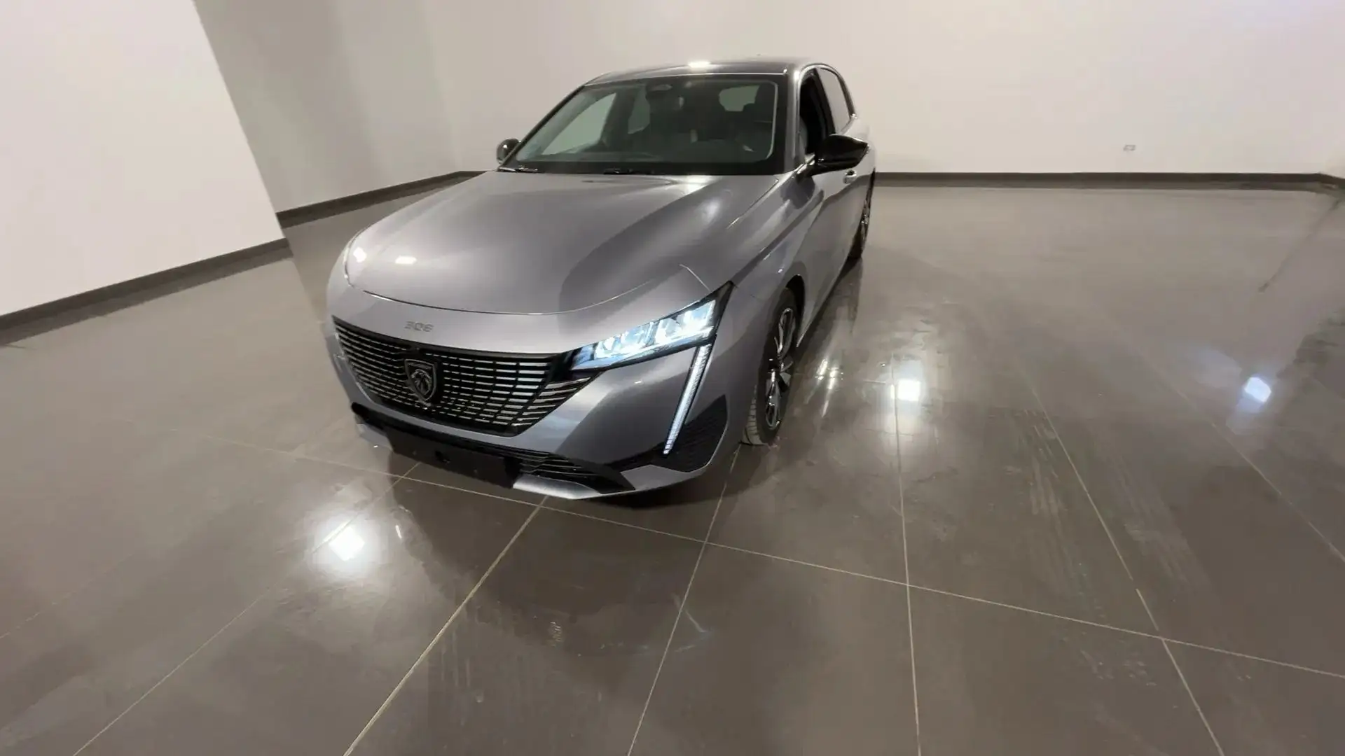 Peugeot 308 308 1.2 PureTech Allure 130CV auto Grigio - 1