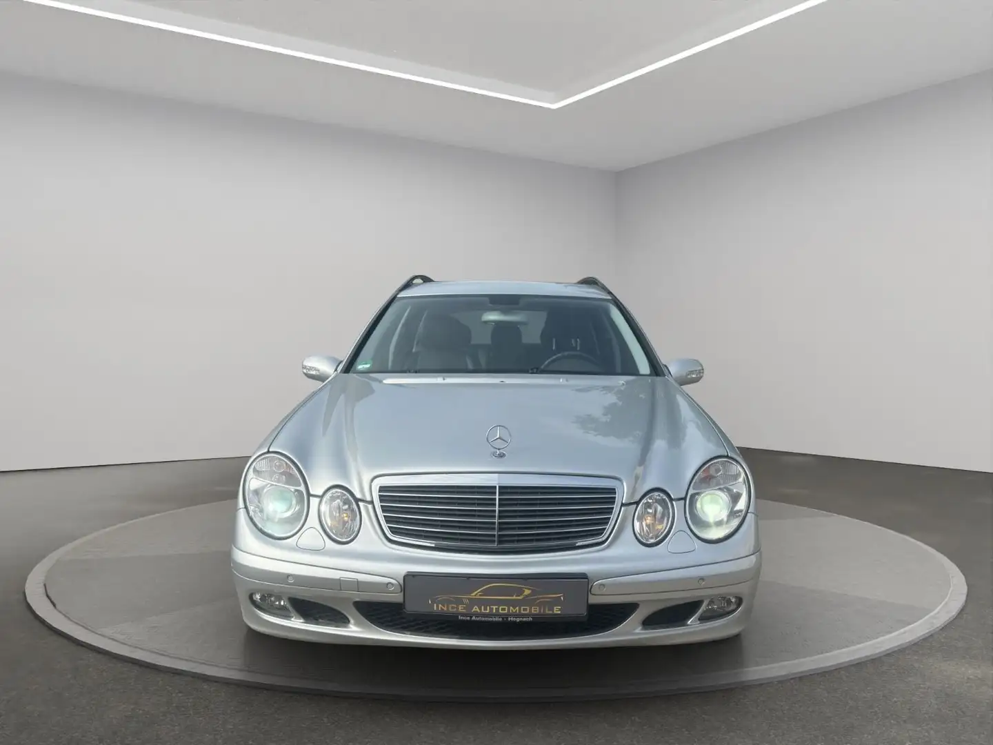 Mercedes-Benz E 280 E -Klasse T-Modell E 280 T CDI*1 Dr. Hand* Silber - 2