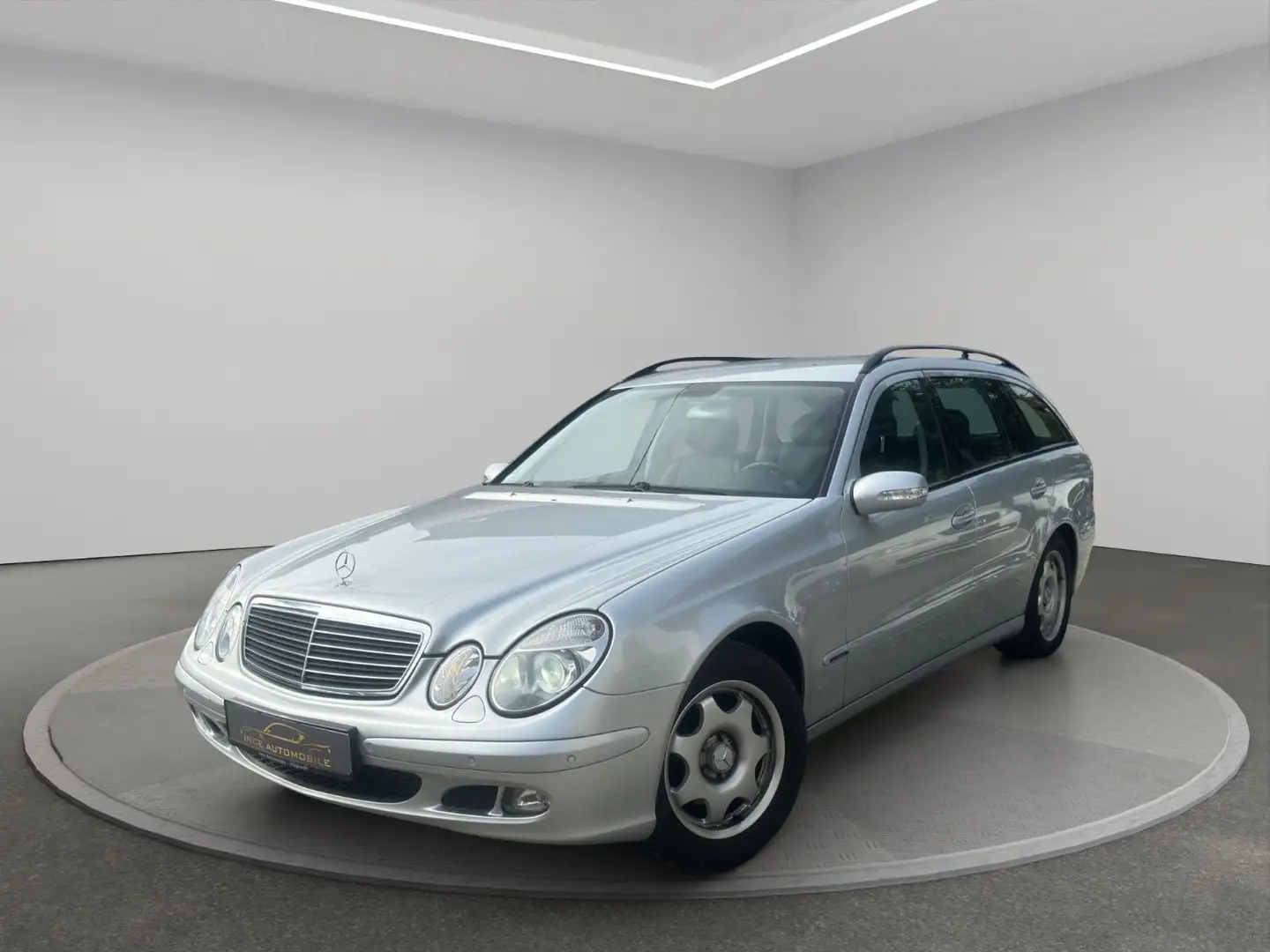 Mercedes-Benz E 280 E -Klasse T-Modell E 280 T CDI*1 Dr. Hand* Silber - 1