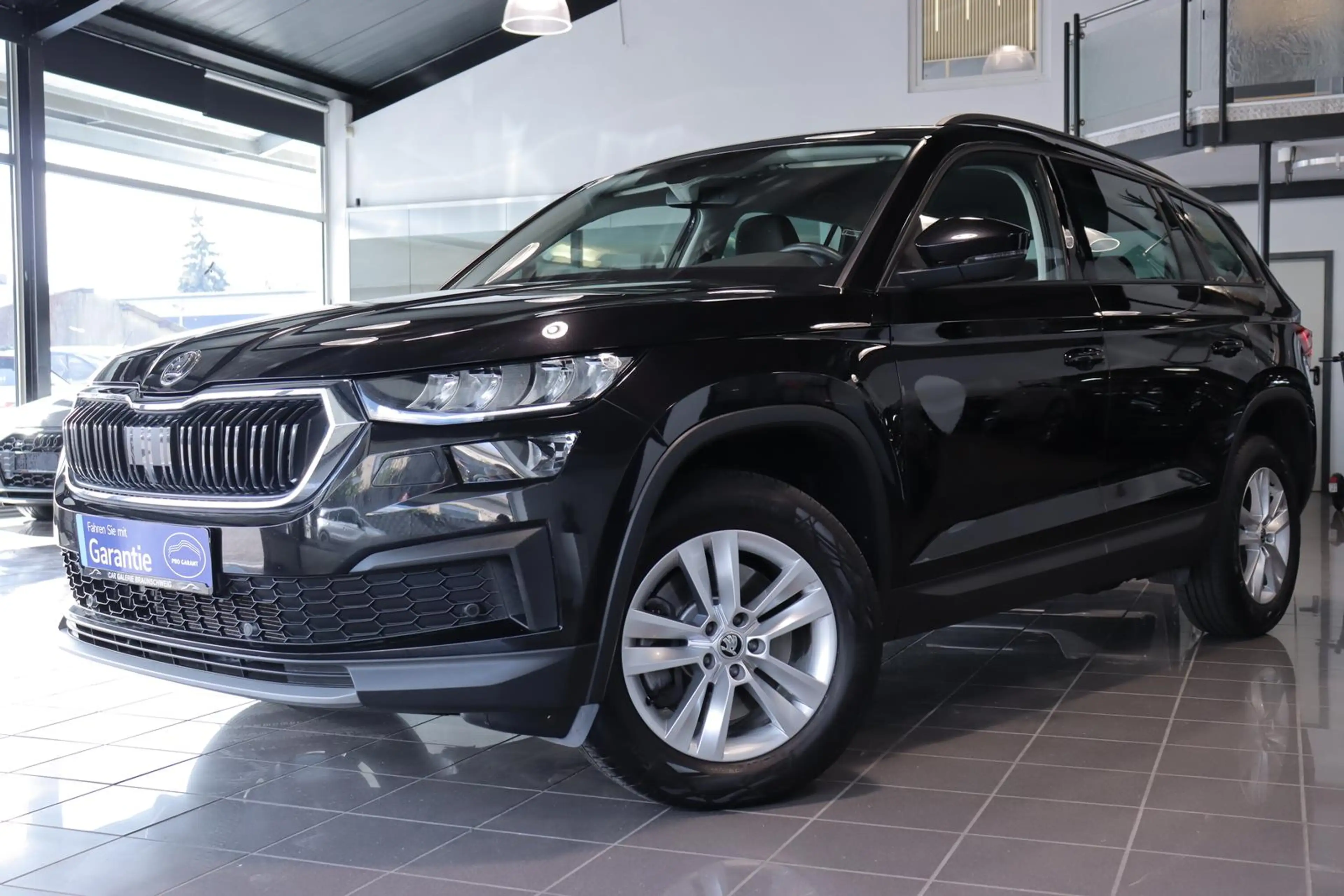 Skoda Kodiaq 2.0 TDI Ambition*7-SITZ*AHK*VIRTUAL*CAM* — photo 7