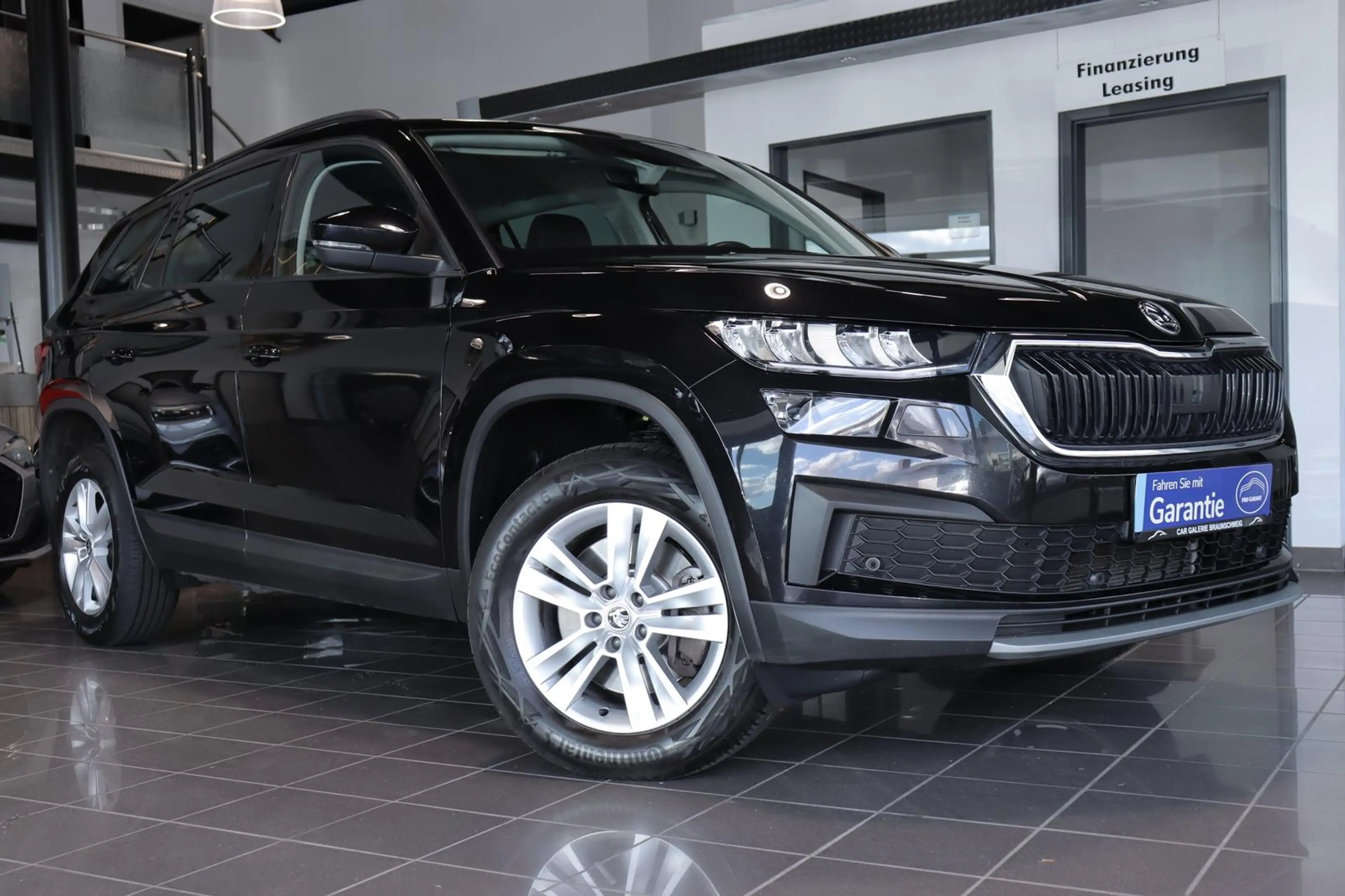 Skoda Kodiaq 2.0 TDI Ambition*7-SITZ*AHK*VIRTUAL*CAM* — photo 8