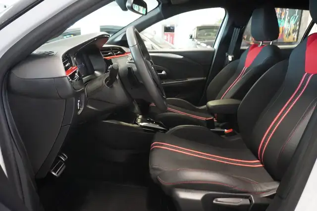 Opel Corsa view 8