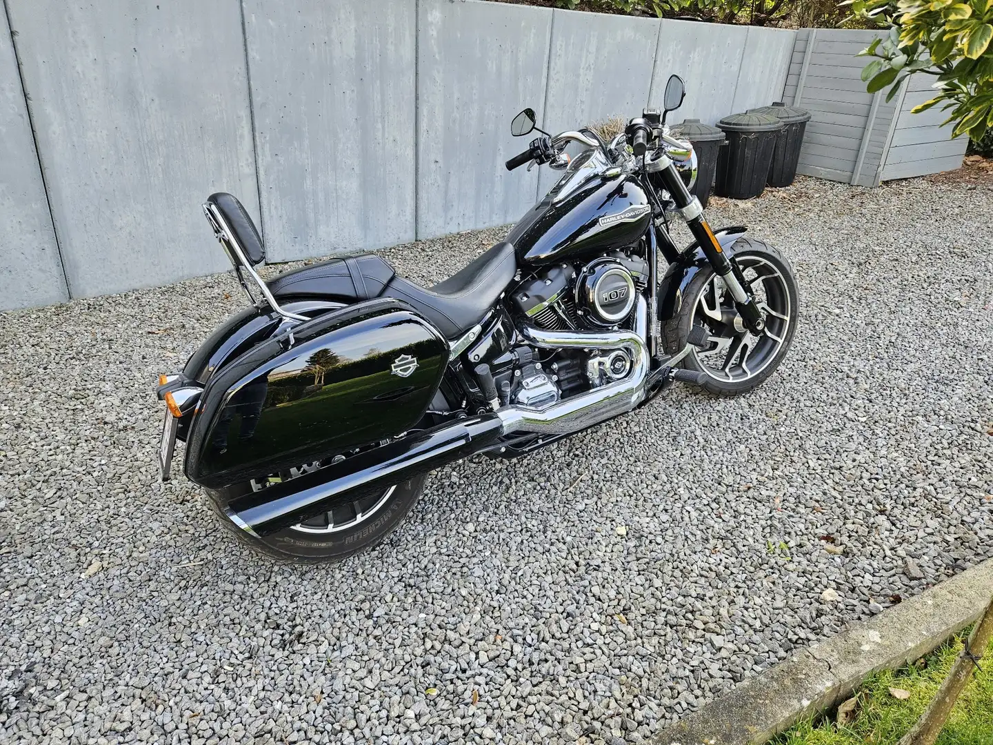 Harley-Davidson Sport Glide Noir - 2