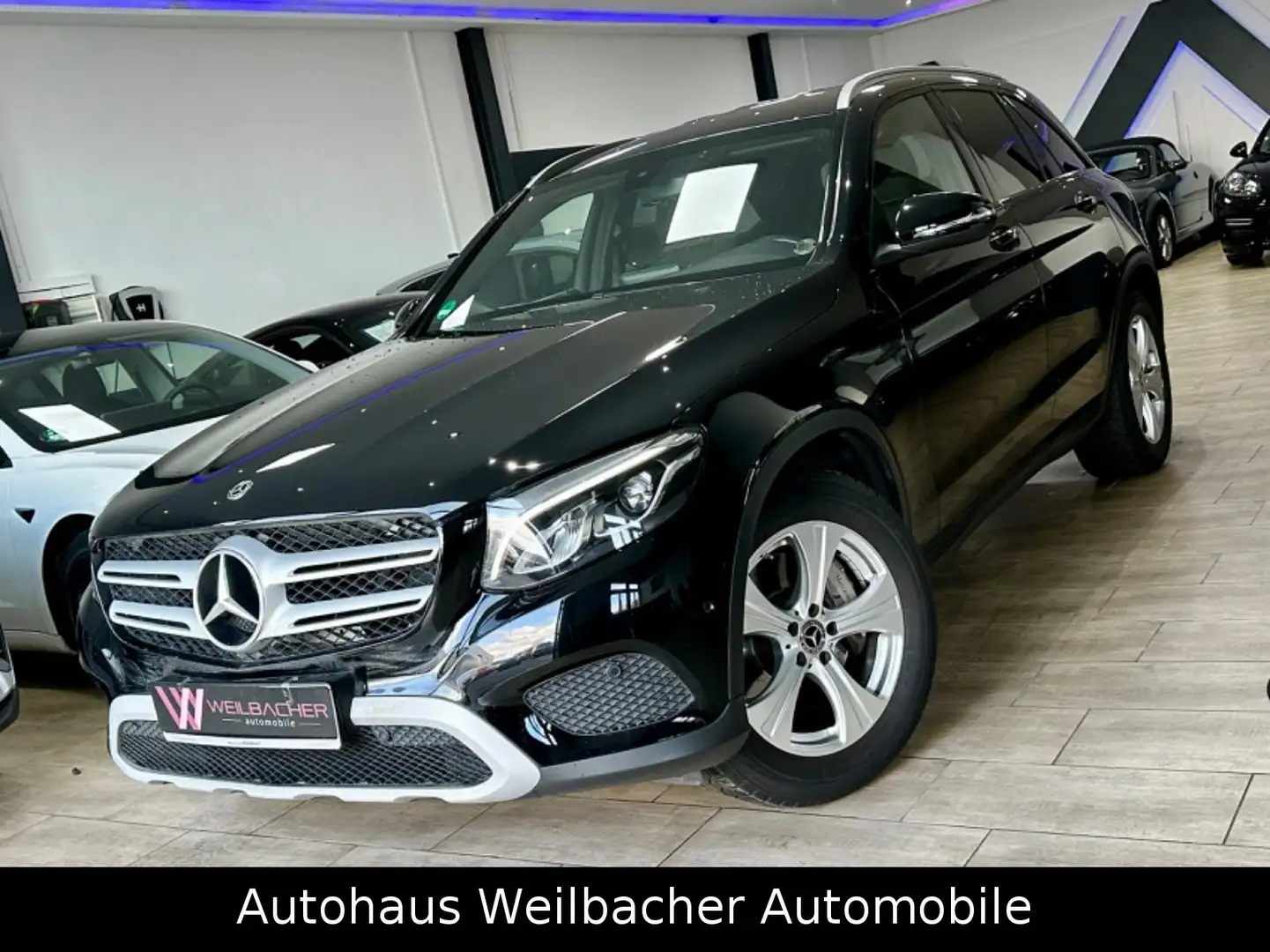 Mercedes-Benz GLC 250 d 4Matic  * LED * Navi * Zwart - 1