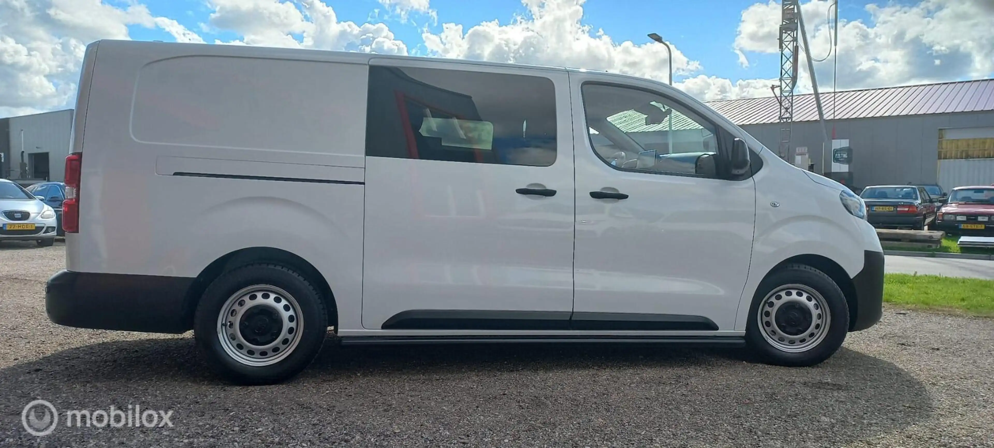 Toyota Proace Electric Worker Navigator Extra Range Long L3 DC 7 — photo 5