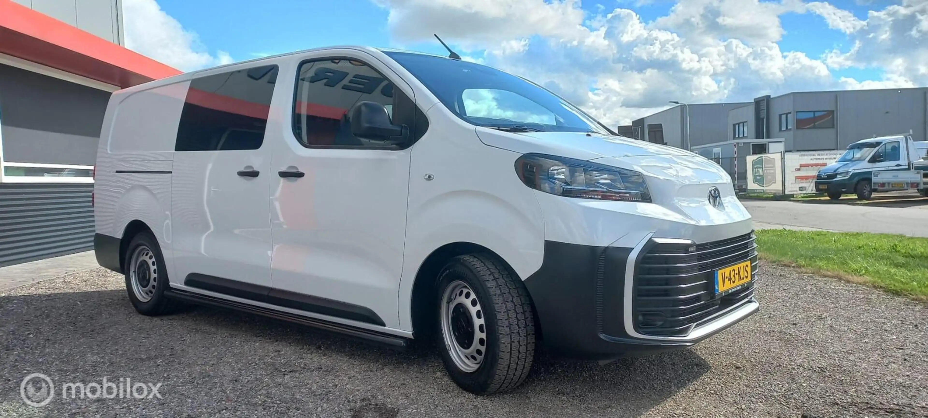 Toyota Proace Electric Worker Navigator Extra Range Long L3 DC 7 — photo 6