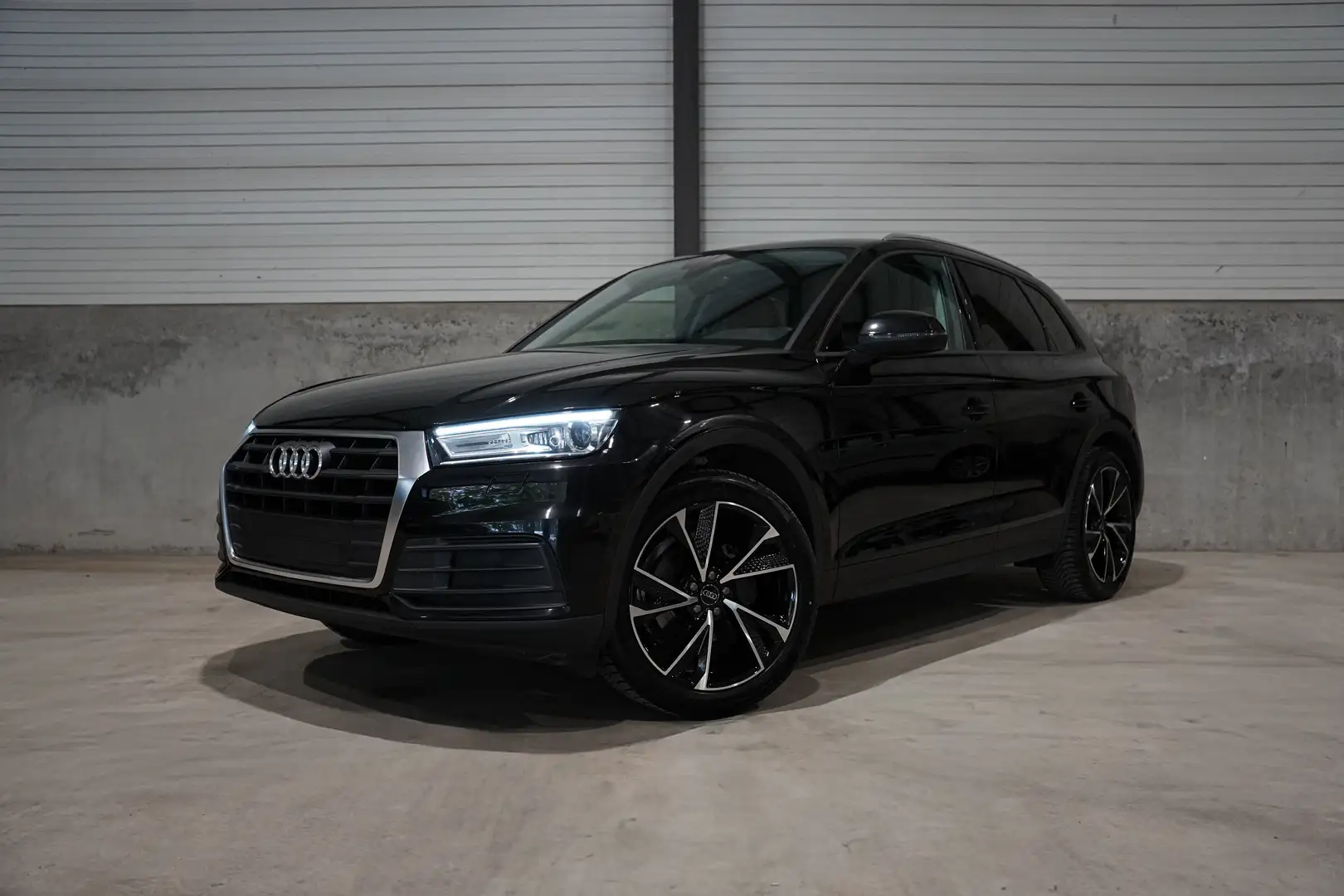 Audi Q5 ✖ AUTO | 20' S-LINE | BLACK PACK | TVA ✔ Zwart - 1