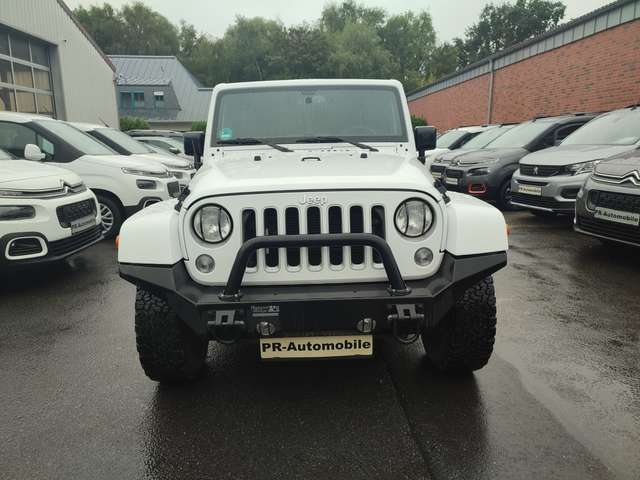 Jeep Wrangler Wrangler Unlimited 3.6 Automatik Sahara EU