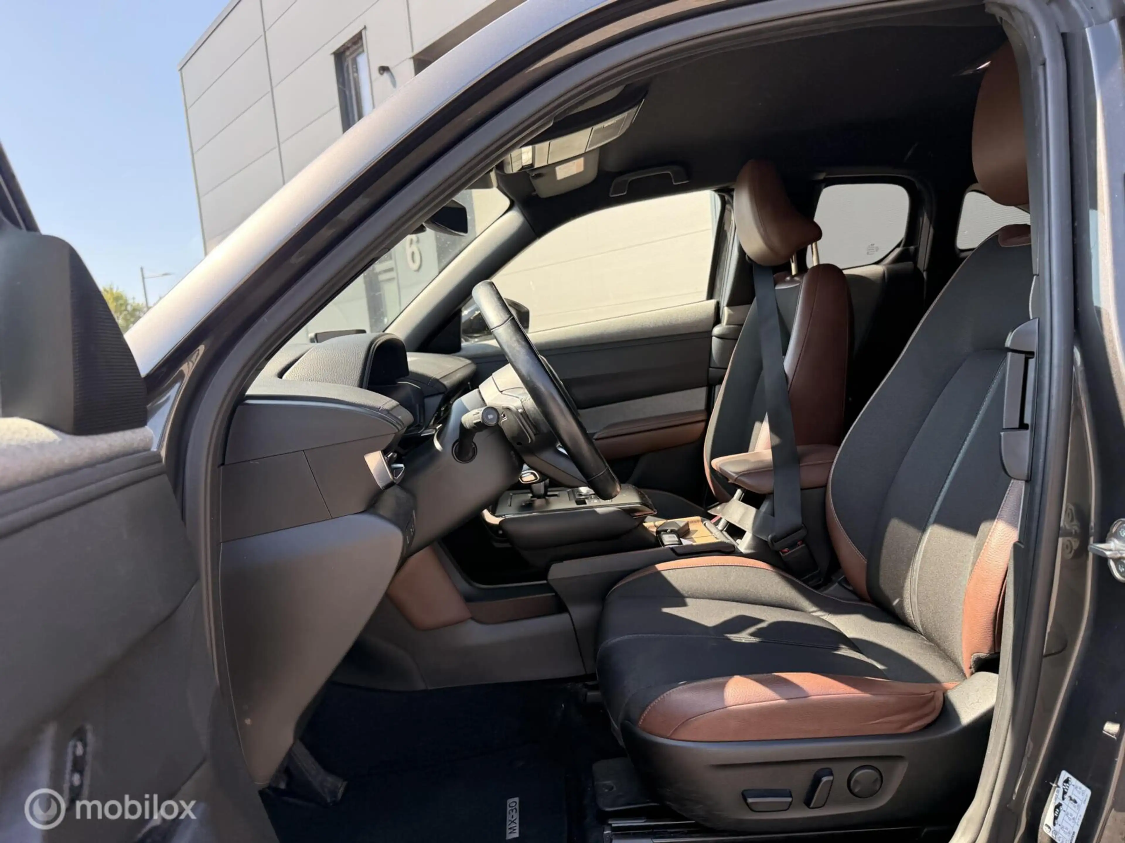 Mazda MX-30 e-SkyActiv 145 Comfort 36 kWh | SOH 93% | CCS | HU — photo 24