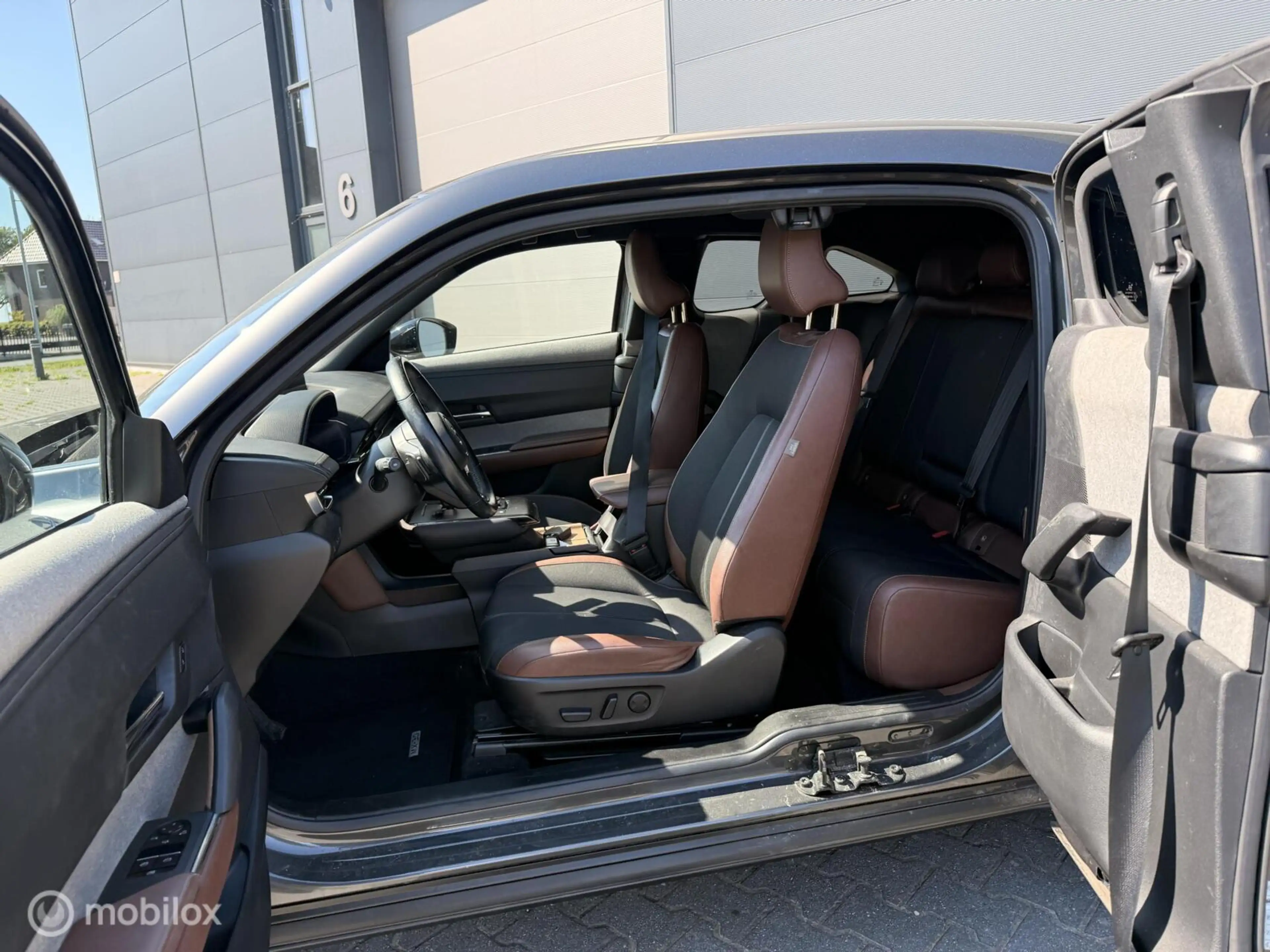 Mazda MX-30 e-SkyActiv 145 Comfort 36 kWh | SOH 93% | CCS | HU — photo 26