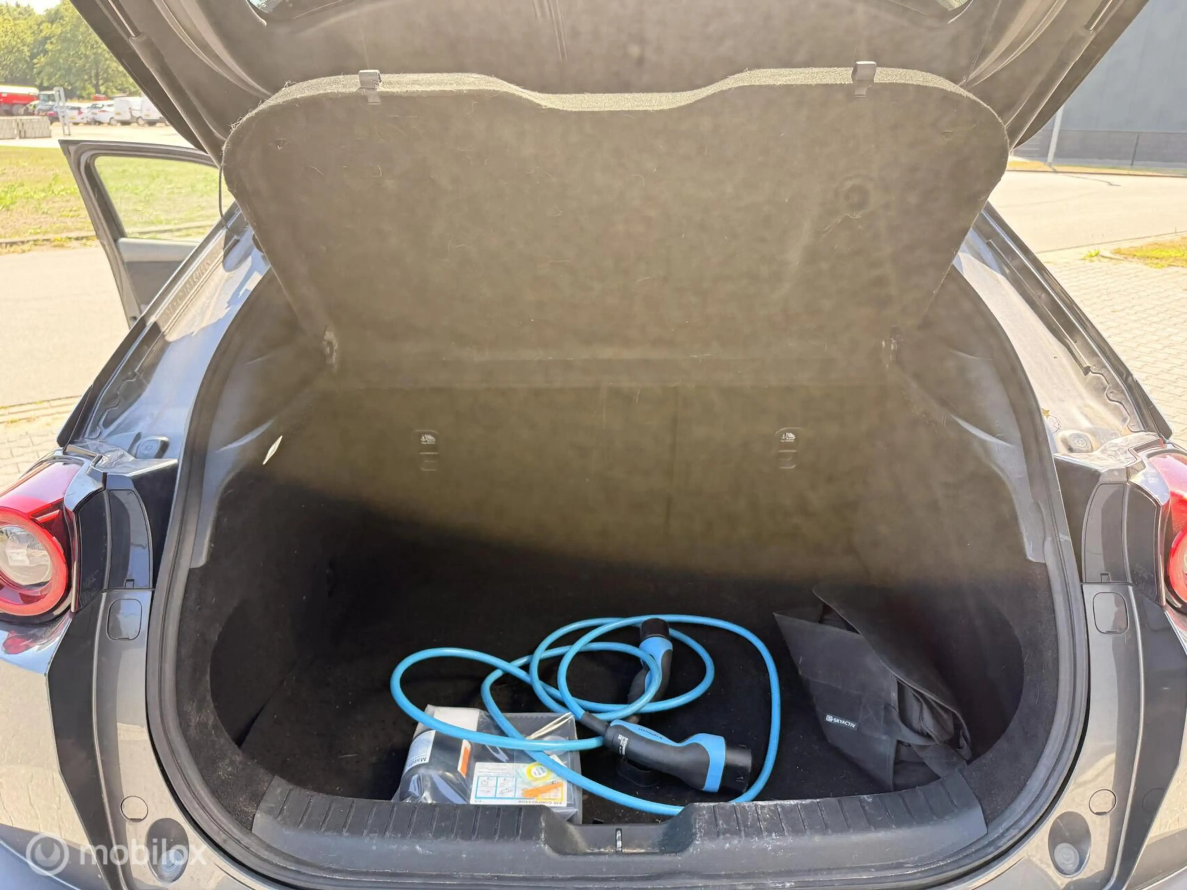 Mazda MX-30 e-SkyActiv 145 Comfort 36 kWh | SOH 93% | CCS | HU — photo 30