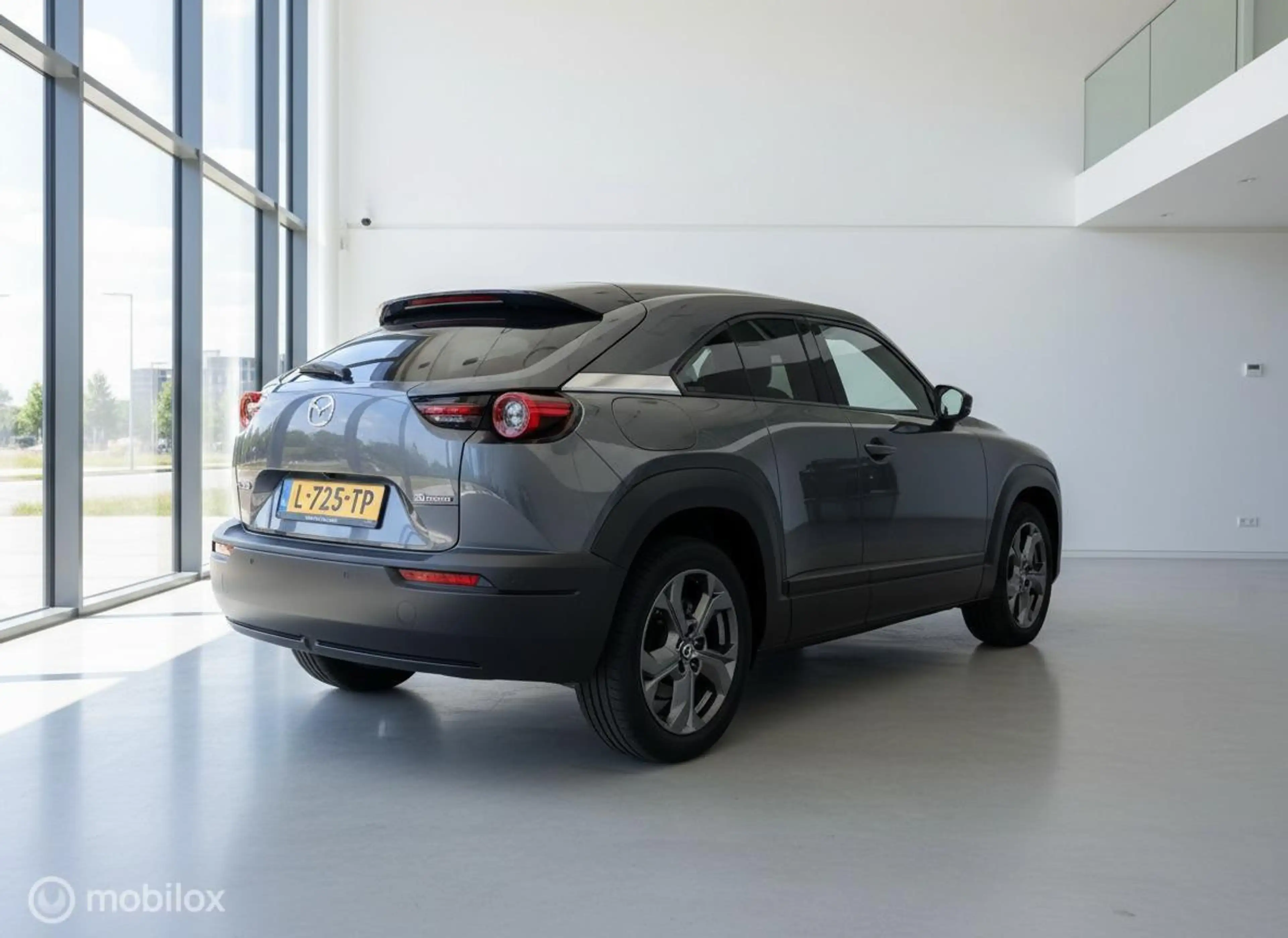 Mazda MX-30 e-SkyActiv 145 Comfort 36 kWh | SOH 93% | CCS | HU — photo 12