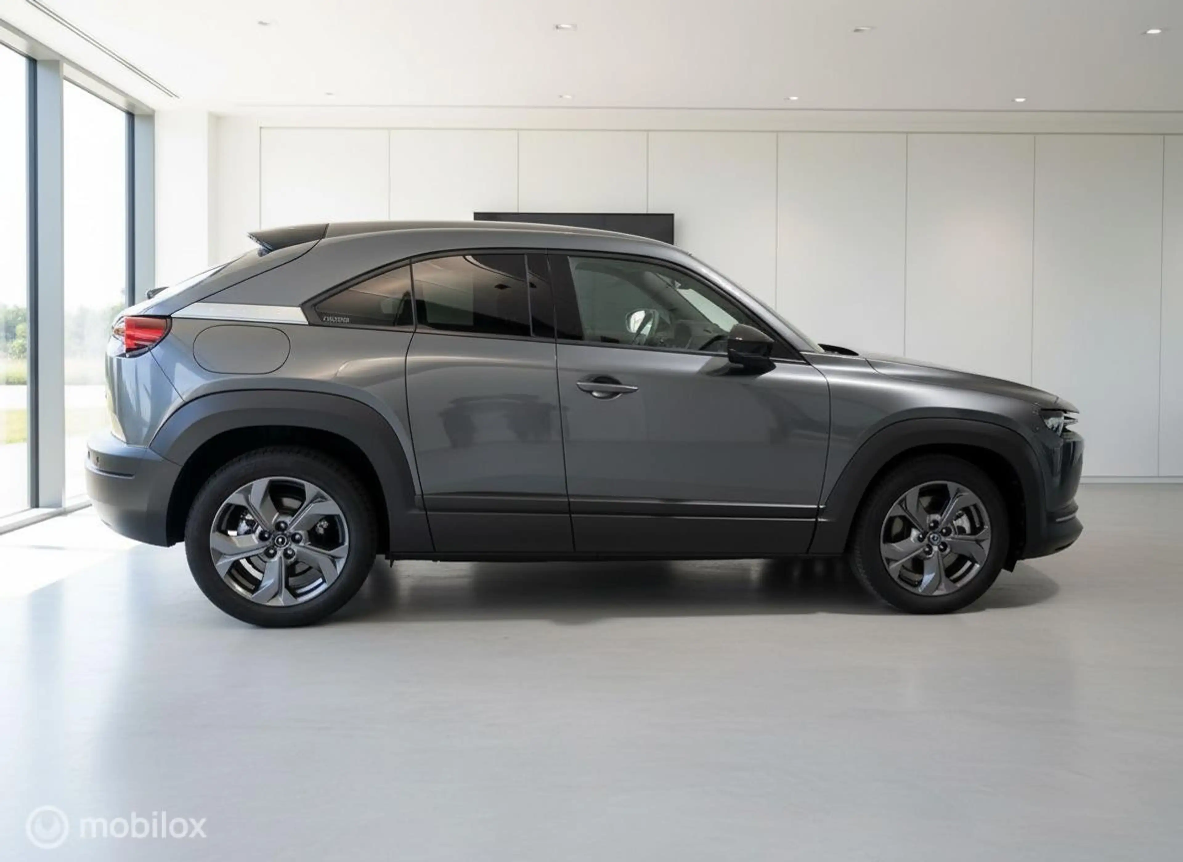Mazda MX-30 e-SkyActiv 145 Comfort 36 kWh | SOH 93% | CCS | HU — photo 13