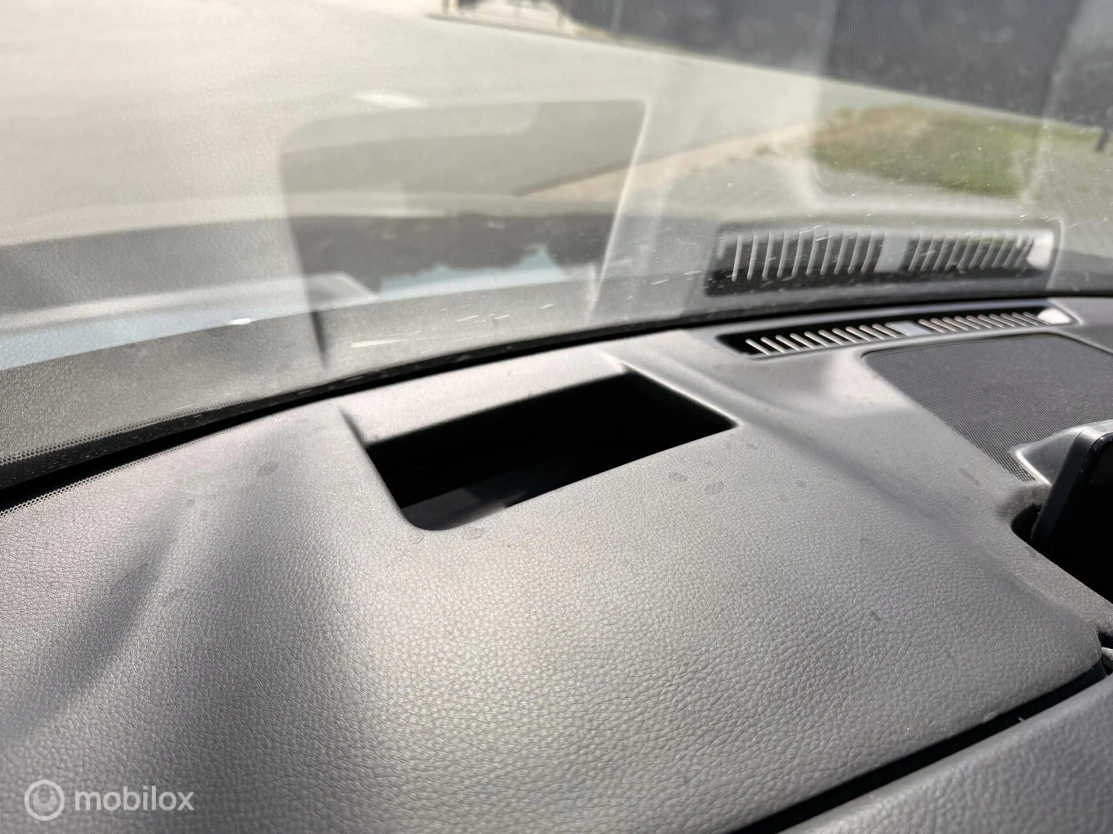 Mazda MX-30 e-SkyActiv 145 Comfort 36 kWh | SOH 93% | CCS | HU — photo 28