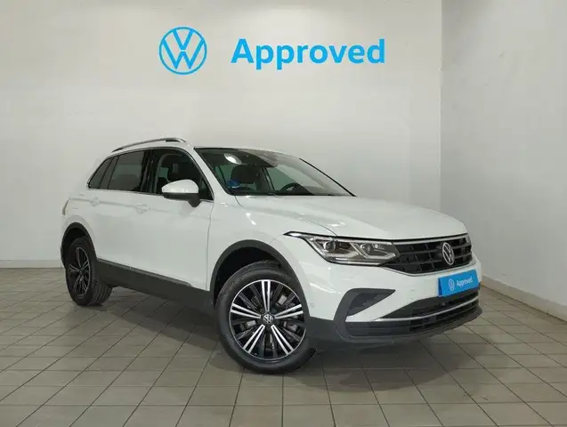 Volkswagen Tiguan main image