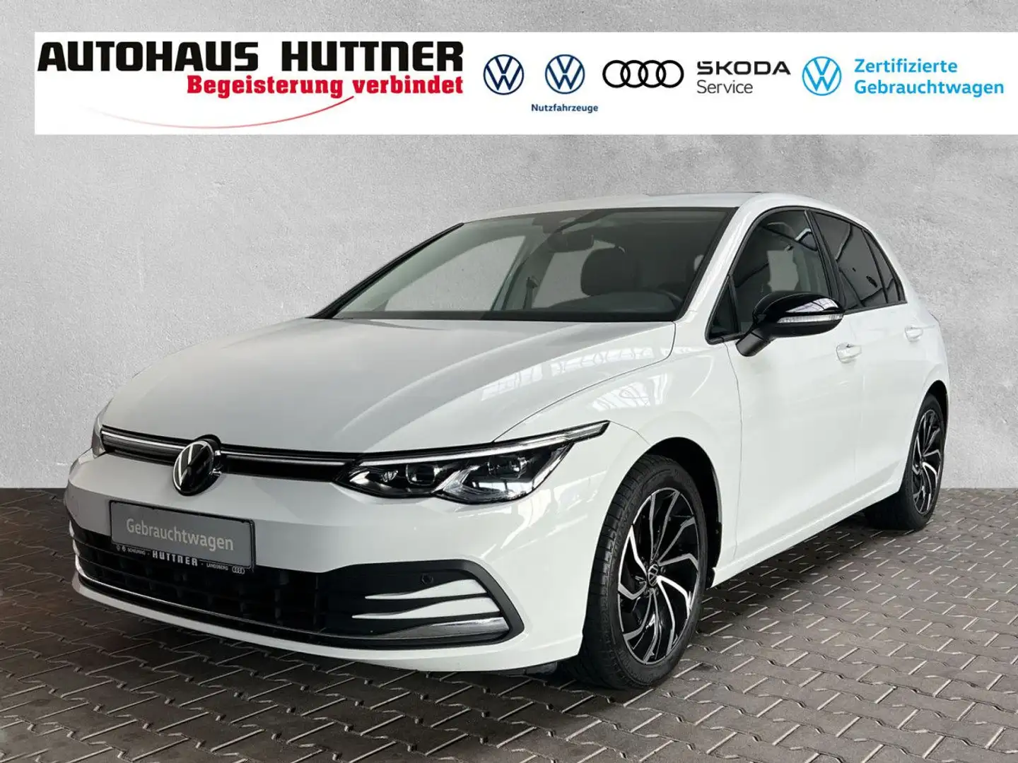 Volkswagen Golf 8 ACTIVE 1.5 TSI AHK LED RÜCKFAHRKAMERA ACC Blanc - 1